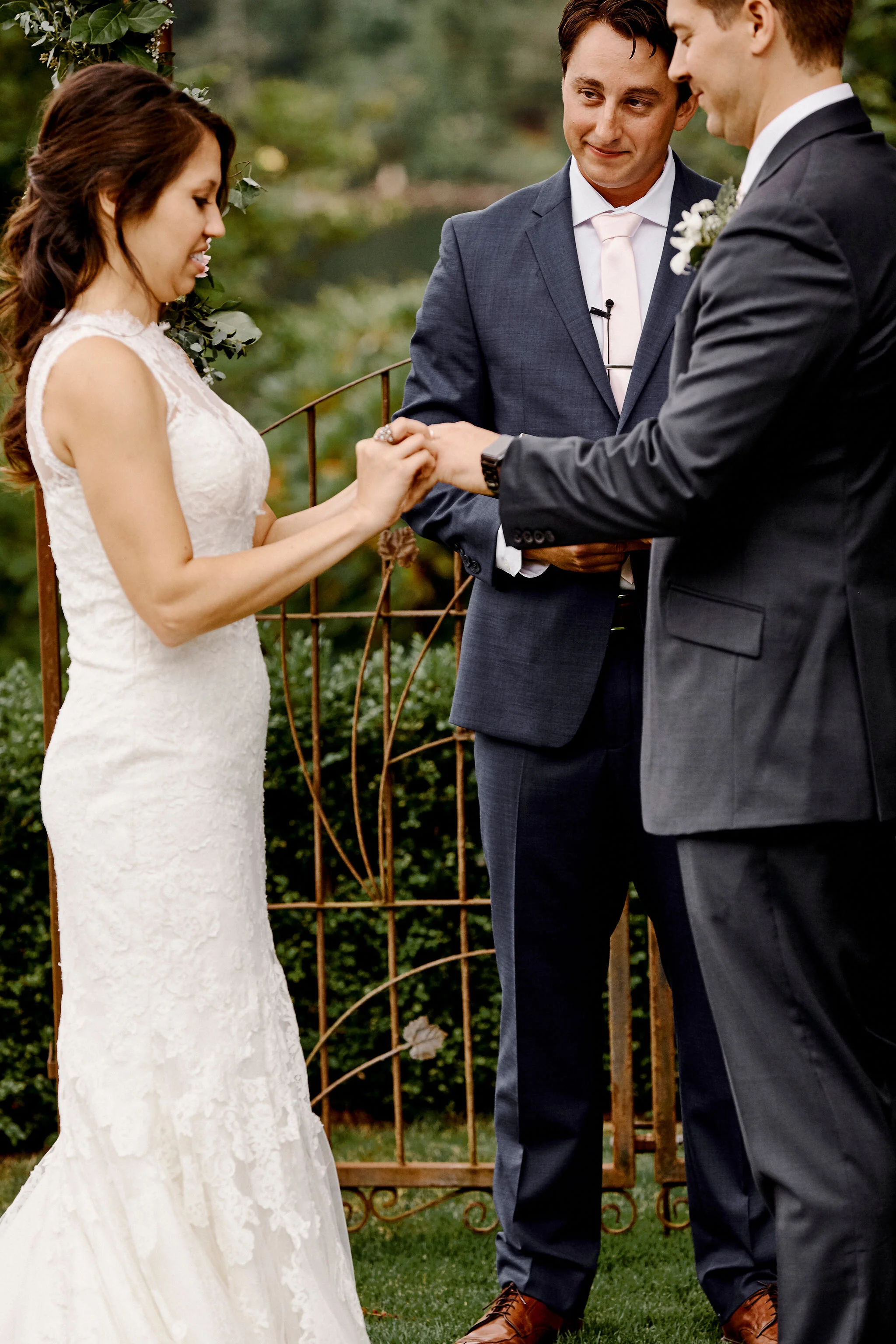 20190816_Megan+Trevor_09_Ceremony_085.jpg