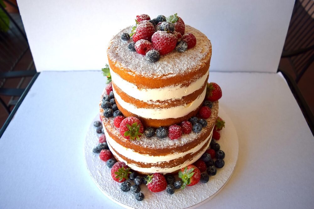 cake-works-bakery-dessert-specialty-wedding-cakes-honolulu-oahu-hawaii.jpg