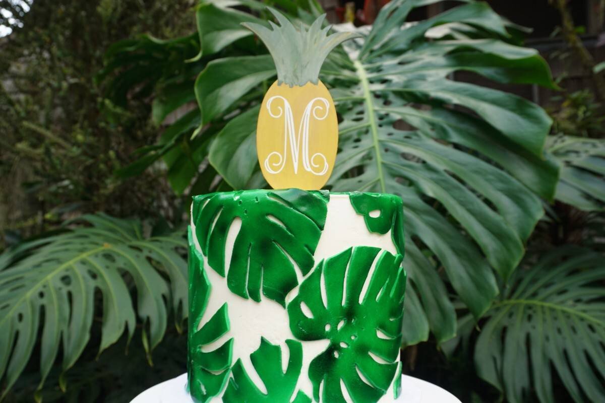 up and country wedding cake and bakery oahu honolulu hawaii.jpg
