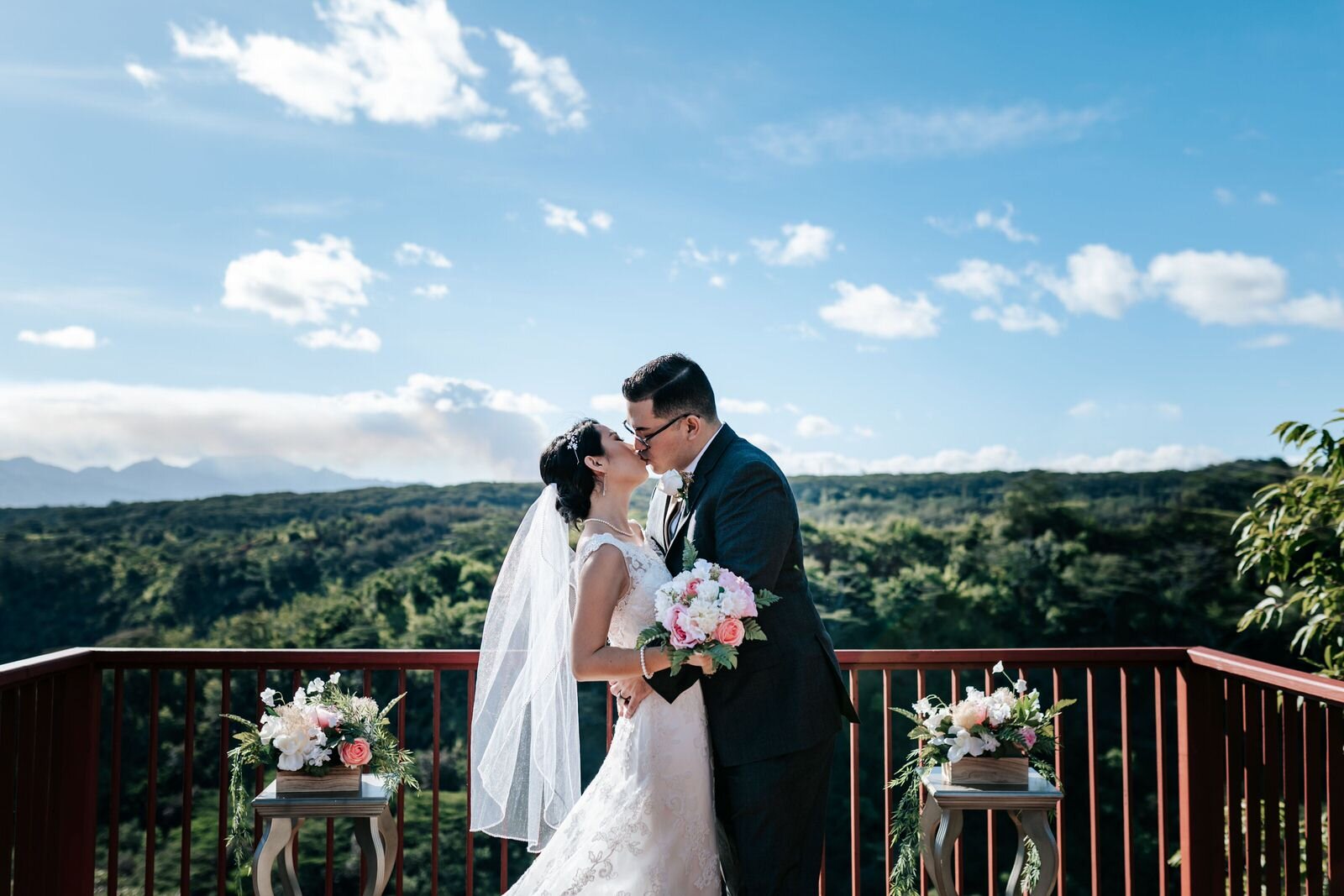 5 Reasons for Hiring Professional Wedding Photographers - Beziiqué