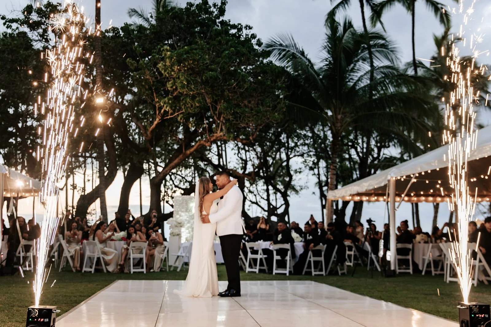 Lanikuhonua wedding 60 photos Astyledwedding com