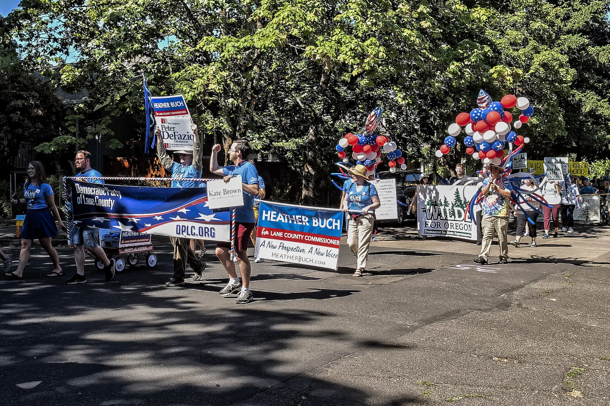 2018-11-Eugene Streets Parade.jpg