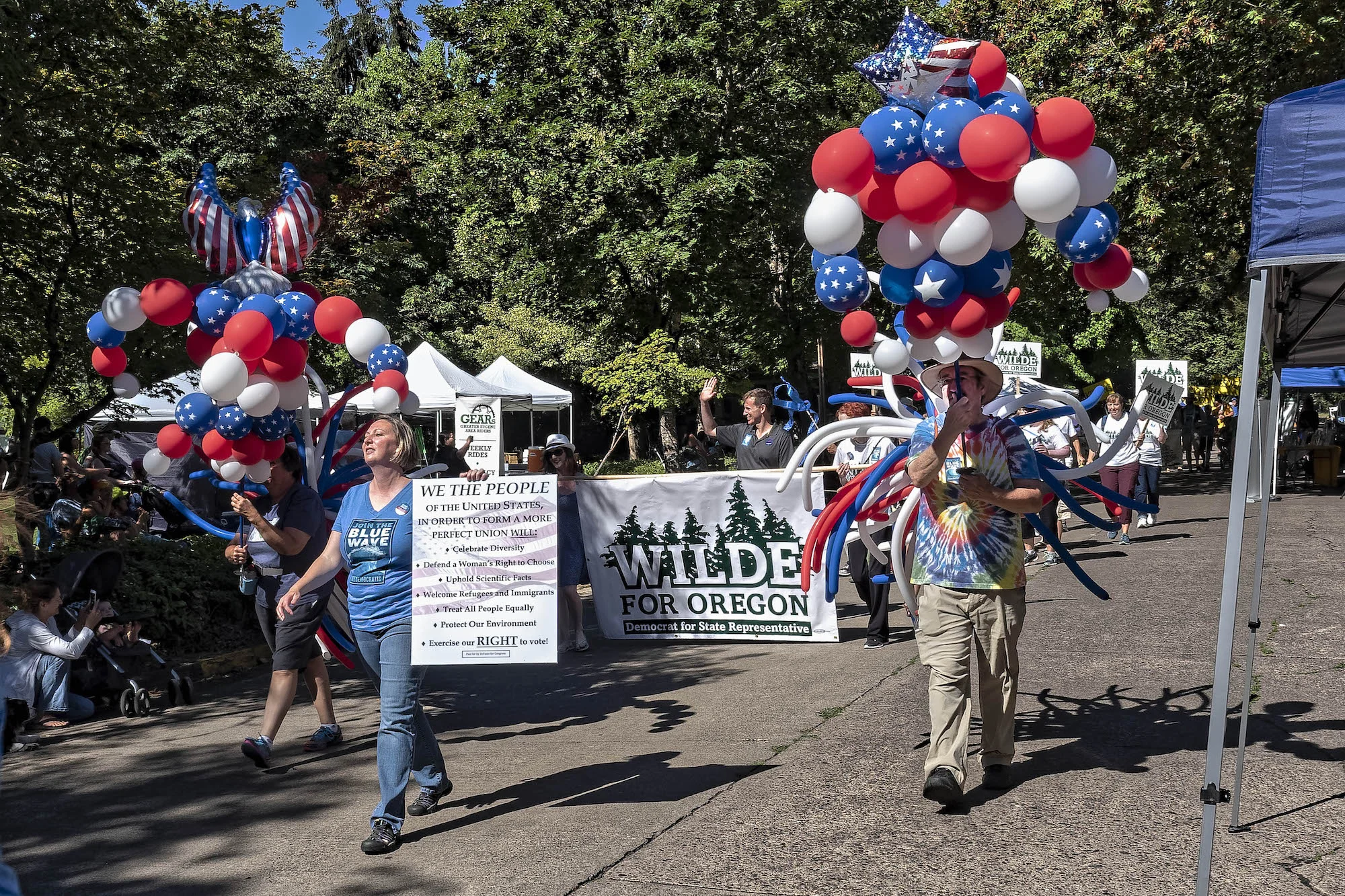 2018-18-Eugene Streets Parade.jpg