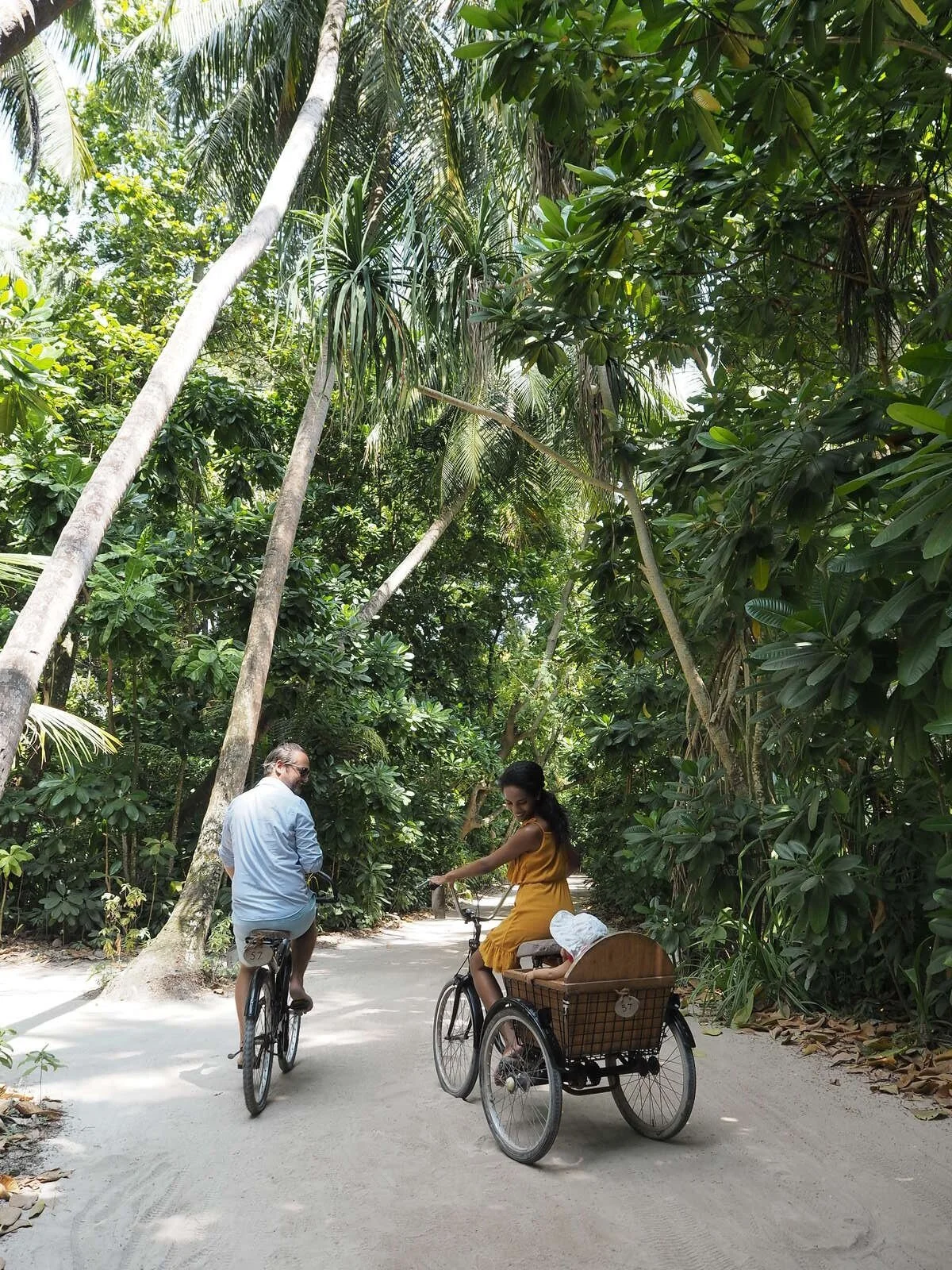 11548_Soneva+Fushi+-+Bicycle.jpg