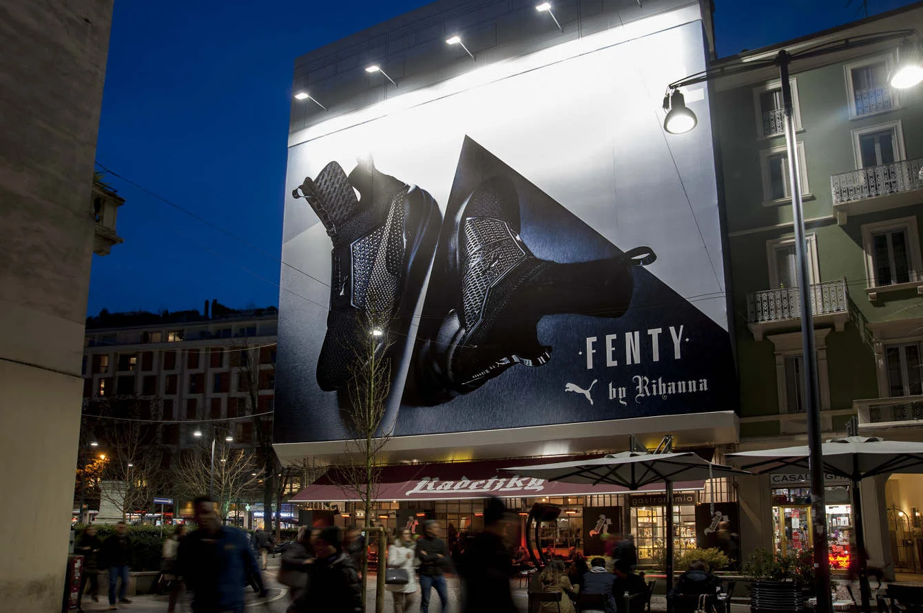 2-FENTY-Trainer_1340_c.jpg