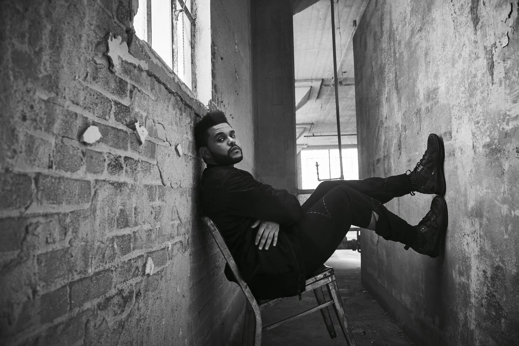 16AW_SP_Weeknd_Chair_0344.jpg