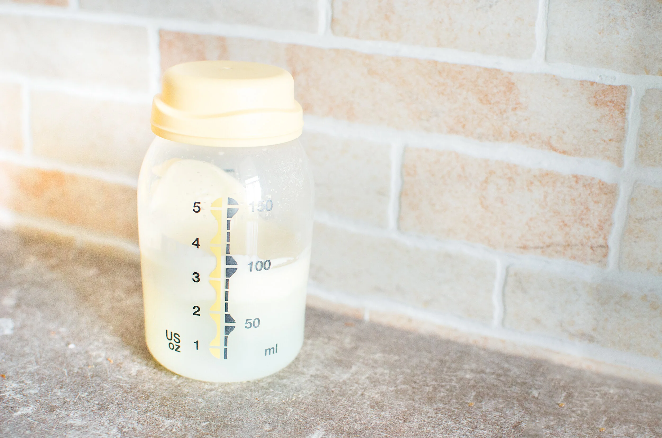 Why is my breast milk clumpy?- Ask an LC