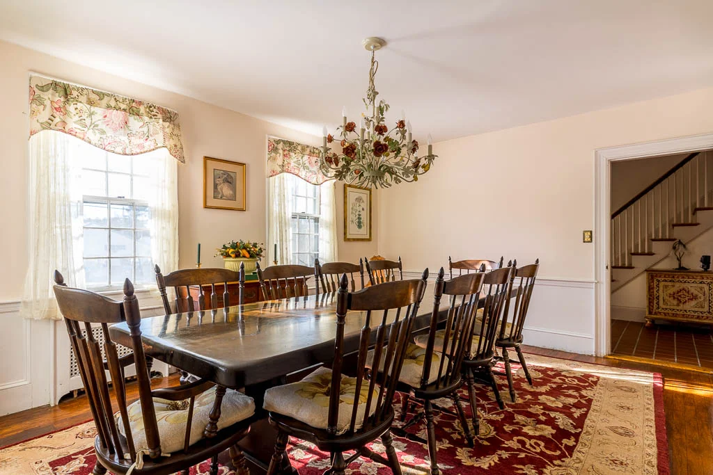 Dining Room 2.jpg
