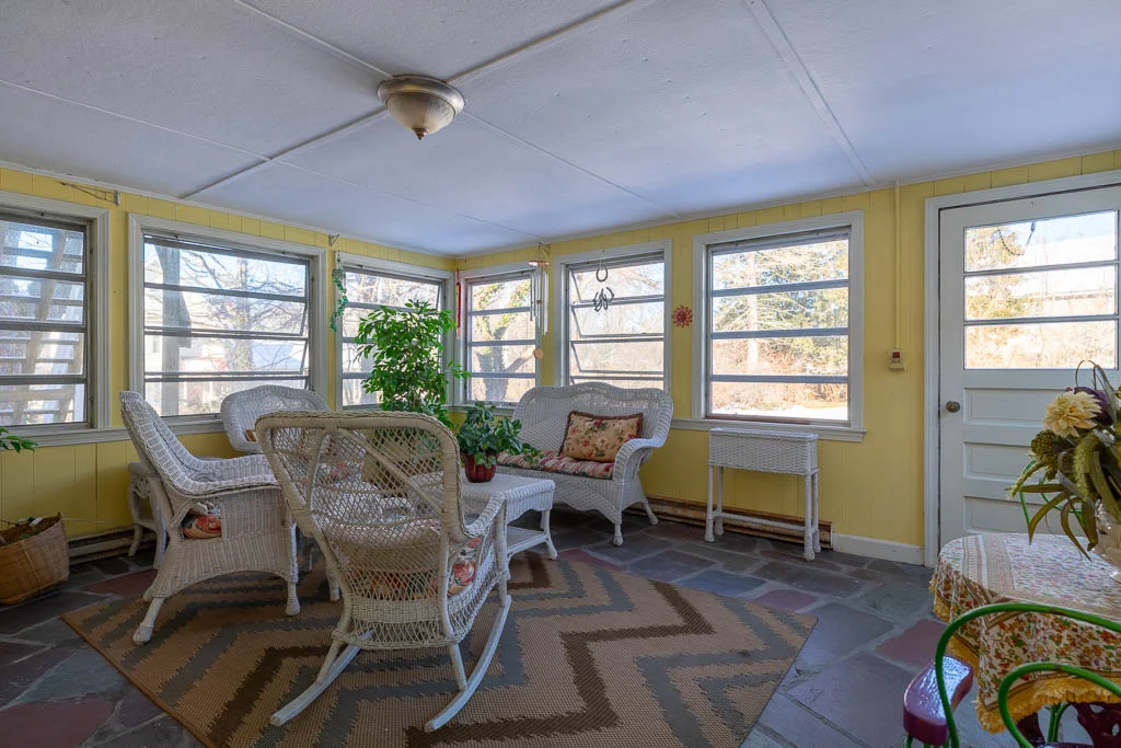 Sun Room 1.jpg