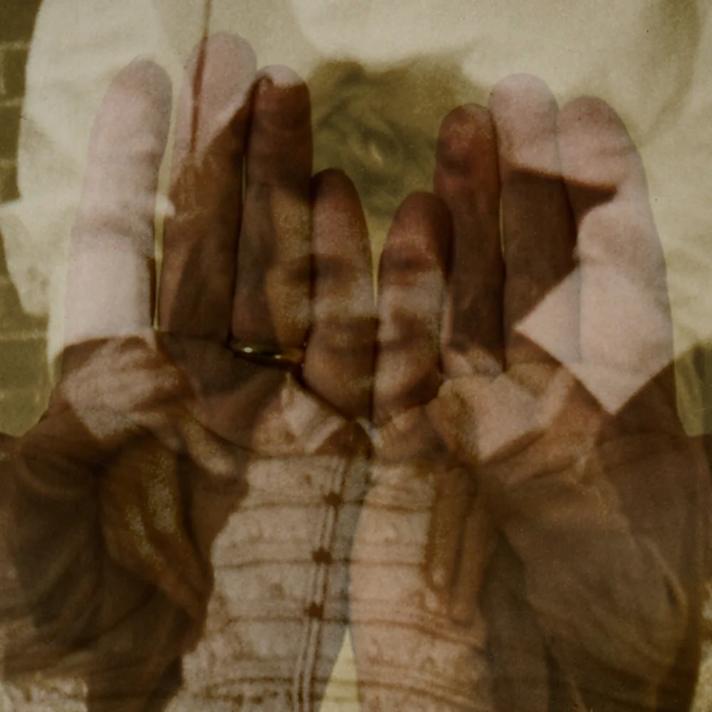 hands-1.jpg