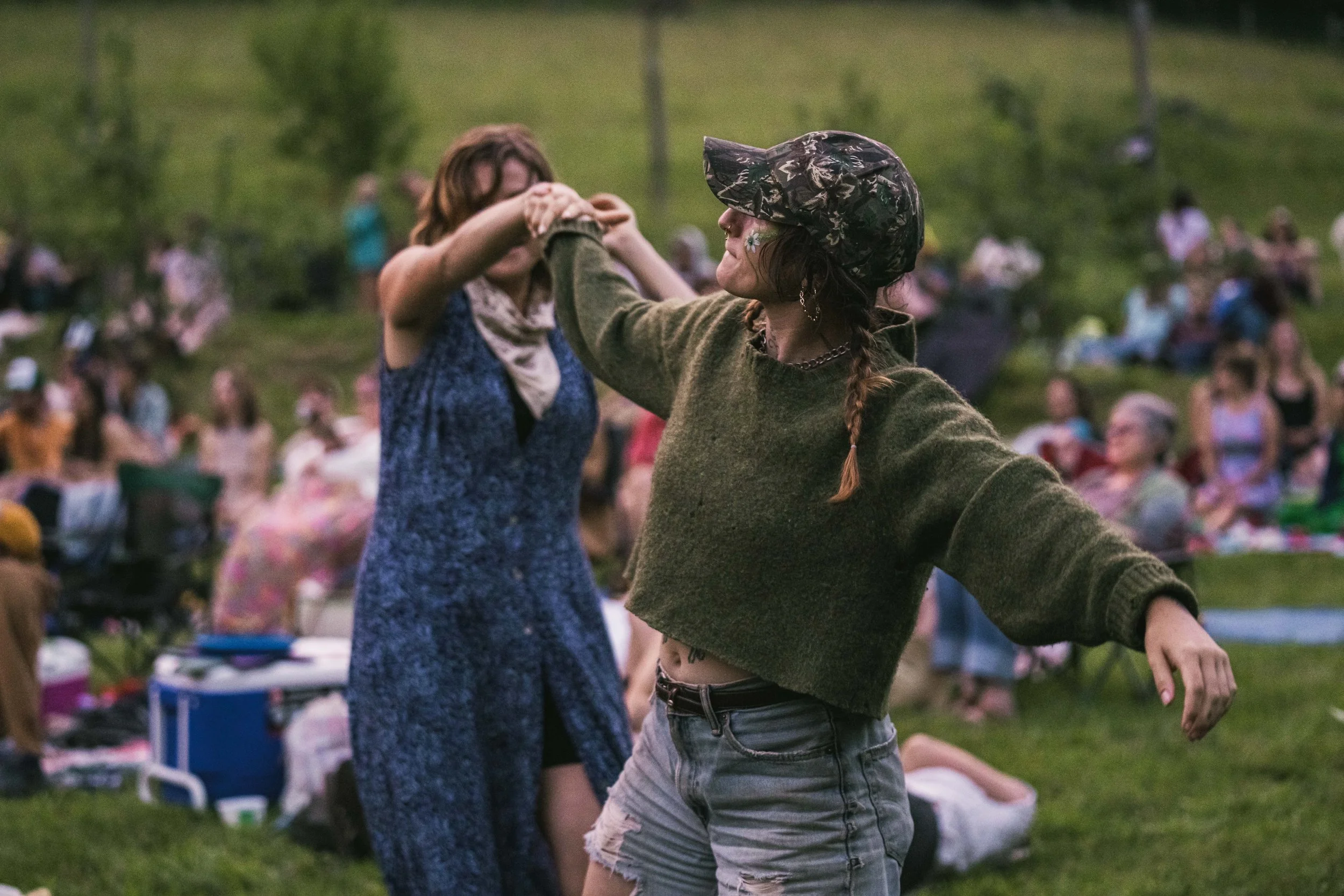 Fiasco Media Rarebird Farms Spring Creek North Carolina Madison County Lightning Bug Fest Nick Shoulders Festival Outdoors Barn Music Mountains-310.jpg