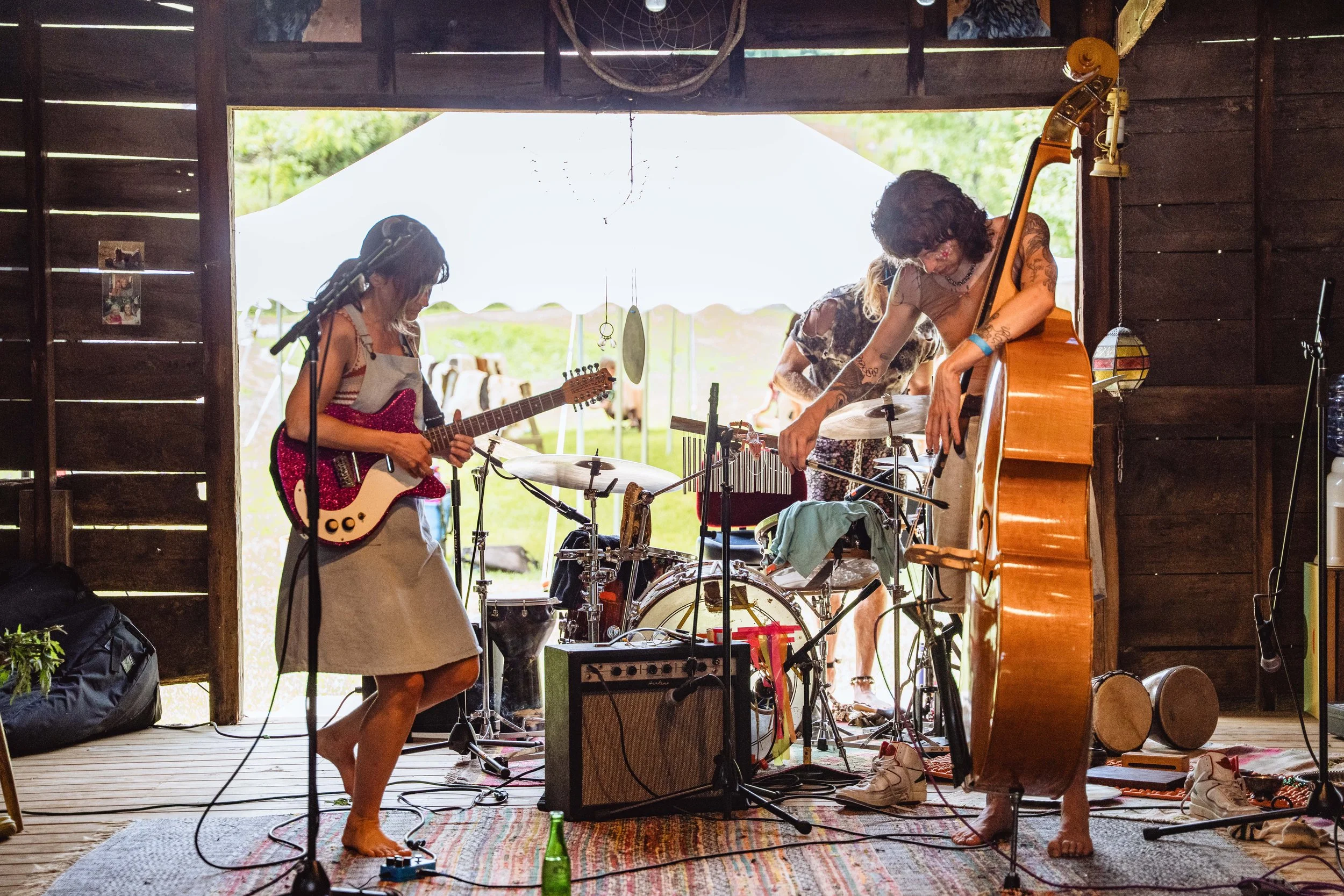 Fiasco Media Rarebird Farms Spring Creek North Carolina Madison County Lightning Bug Fest Nick Shoulders Festival Outdoors Barn Music Mountains-82.jpg