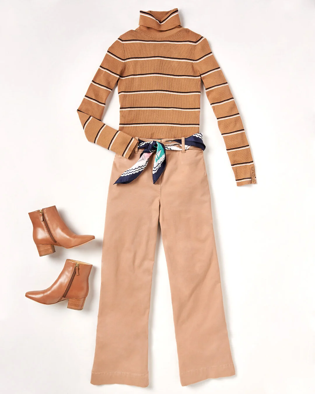 011220_Talbots_TanMono_.jpg