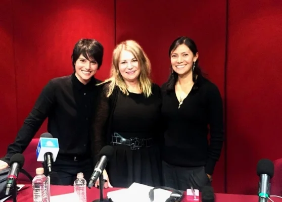 Vicki Schultz, Estefanía Vela , and Tatiana Andrea Alfonso Sierra