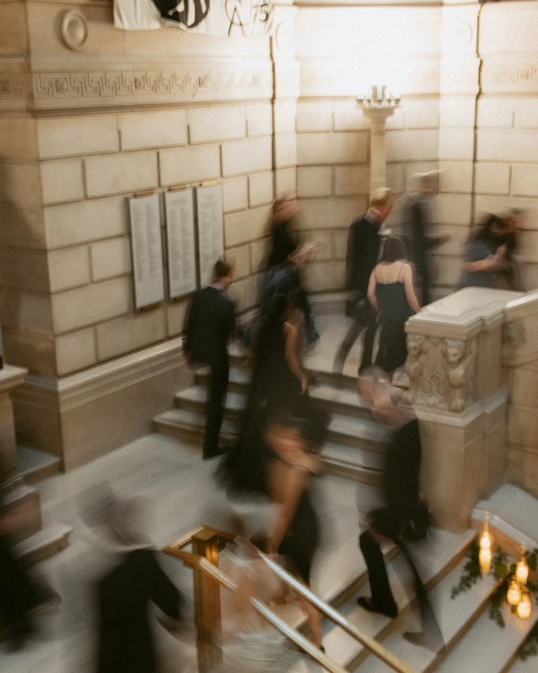 L+A's dreamy day in the free library of philadelphia 🕯️ I always love returning to this day and these photos and reliving all these classy, elegant details these two seamlessly incorporated into their day.
