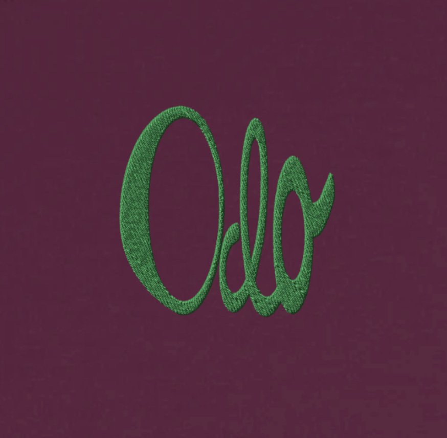 Maroon_Upclose.jpg