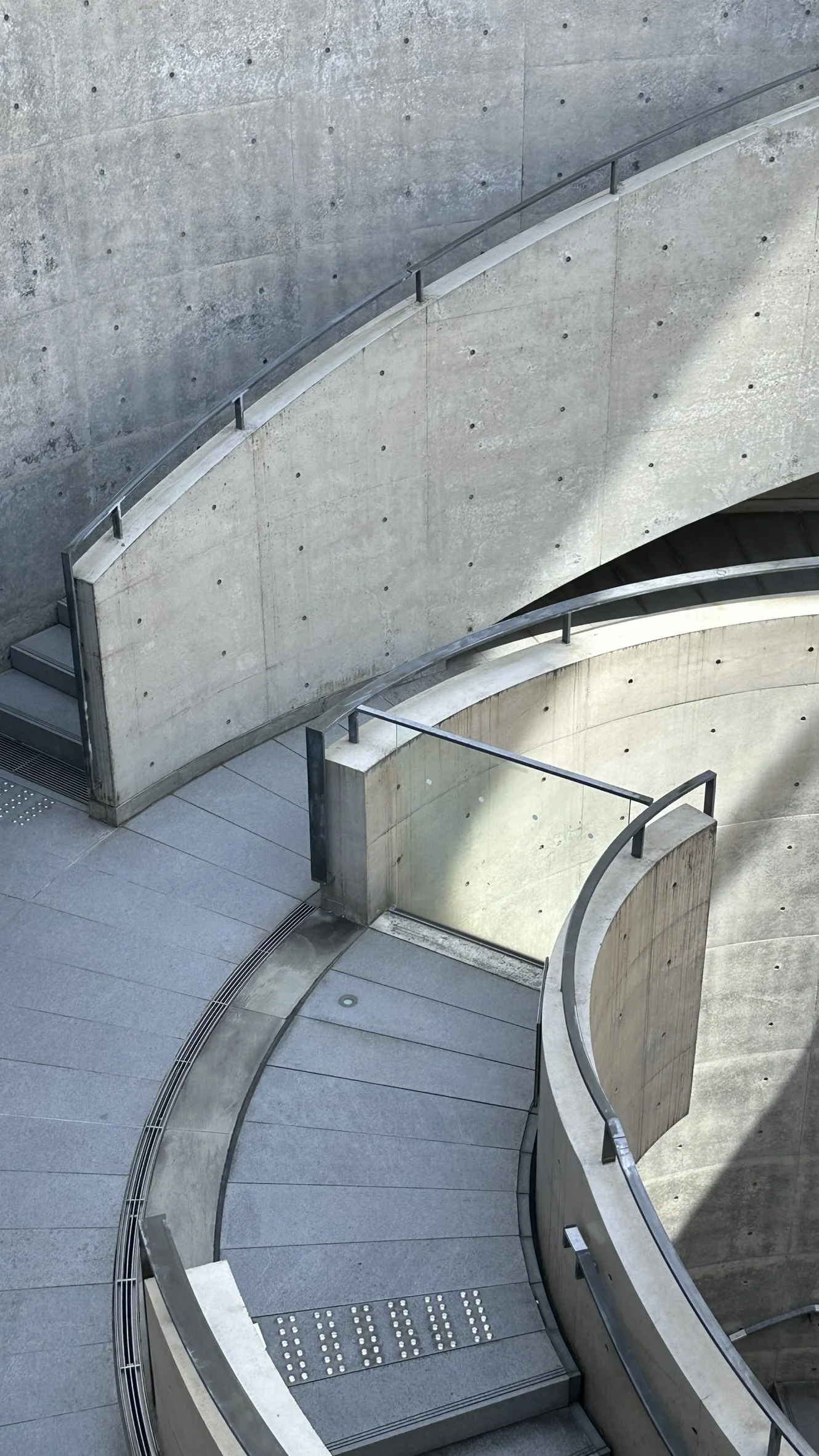 Hyogo Prefectural Museum of Art - Tadao Ando (Kobe)