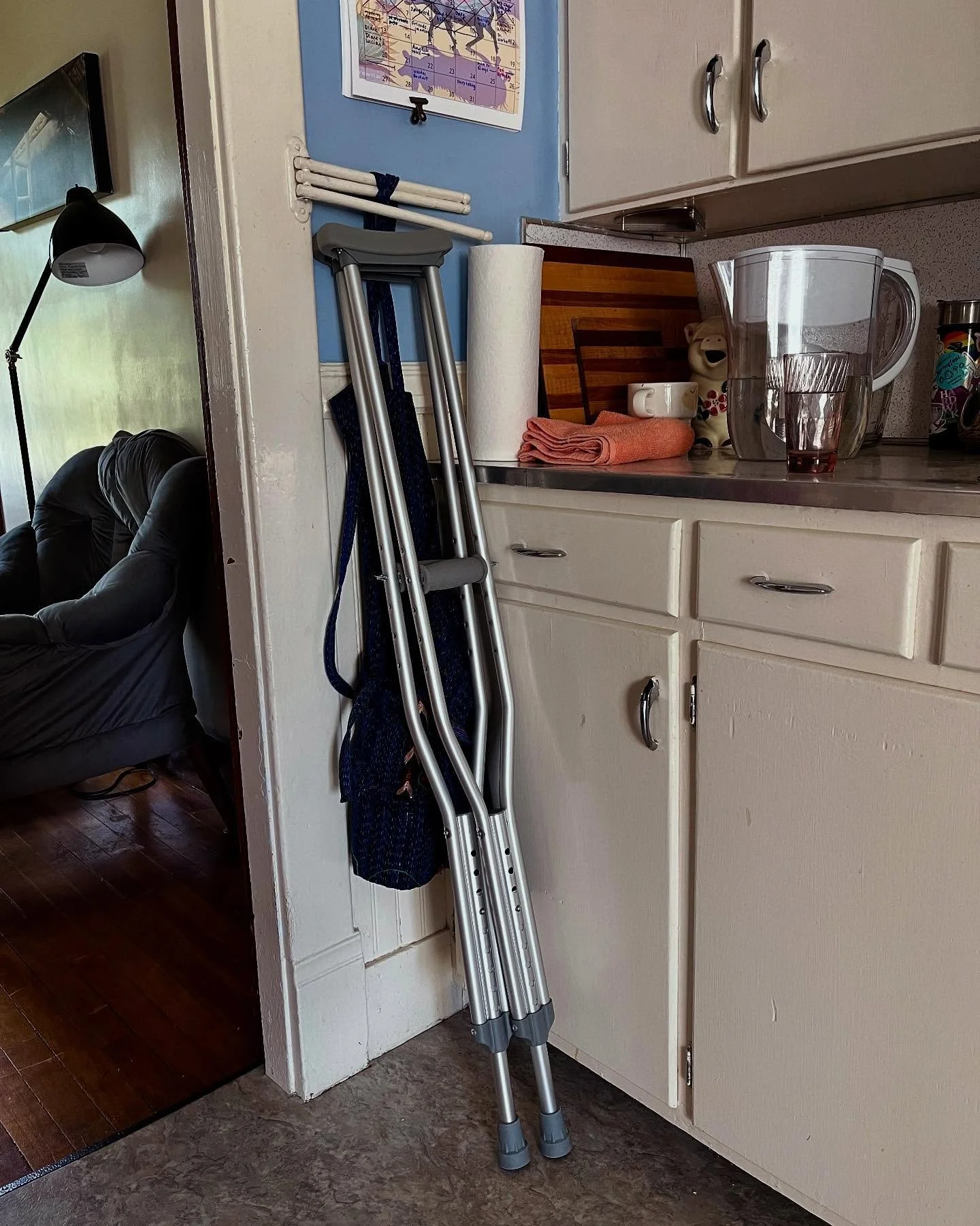 Being on crutches means looking at my To-Do list and saying &ldquo;that would be dumb to try&rdquo; over and over and over&hellip; sigh.
#crutchessuck #brokenbonessuck #itcouldbeworse #thanksforthehelpmom
