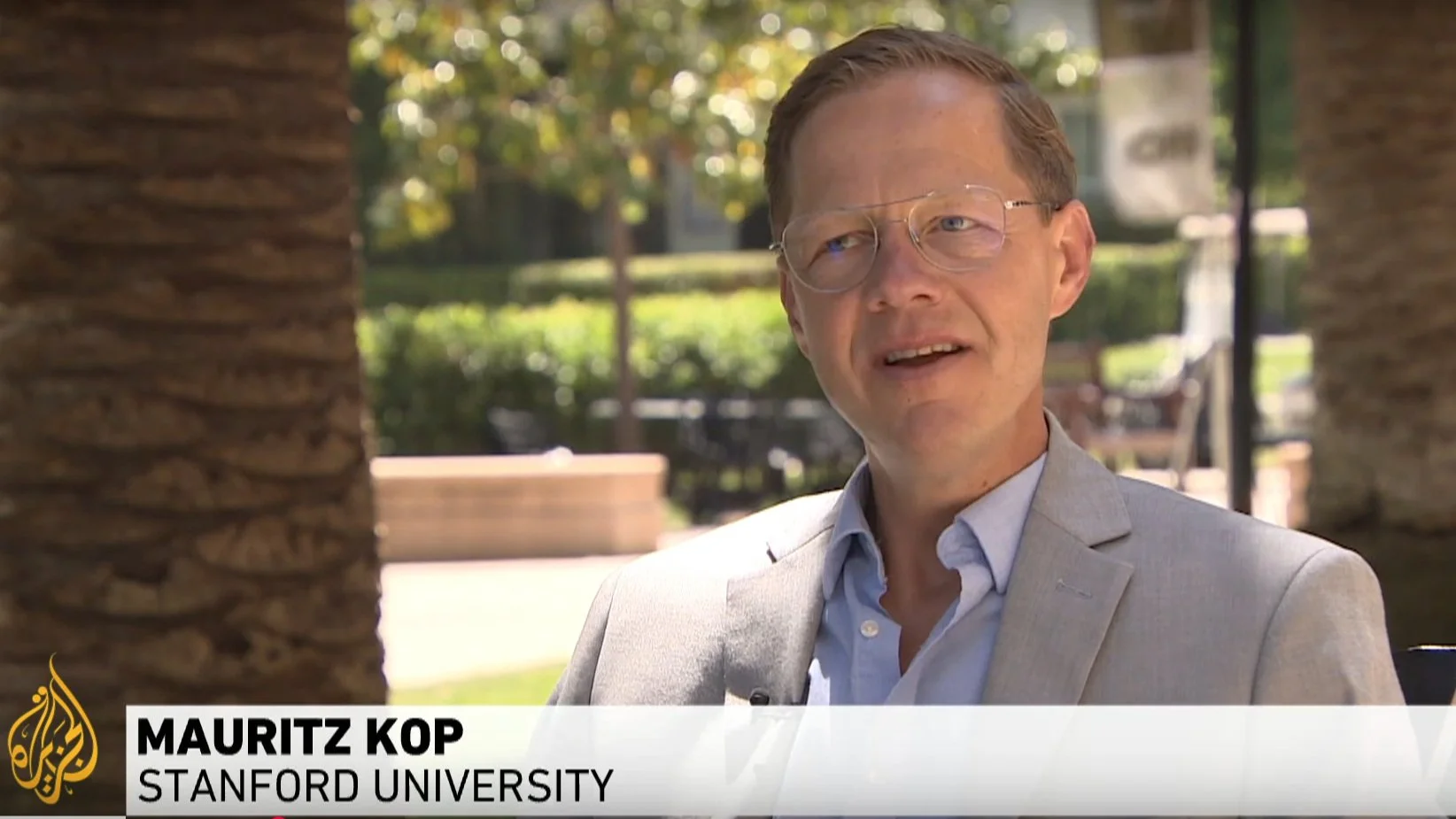 Artificiële Intelligentie & Recht | Juridisch Advies | Intellectueel  Eigendom | Auteursrecht | Contracten | Innovatie | Quantum | Ethics