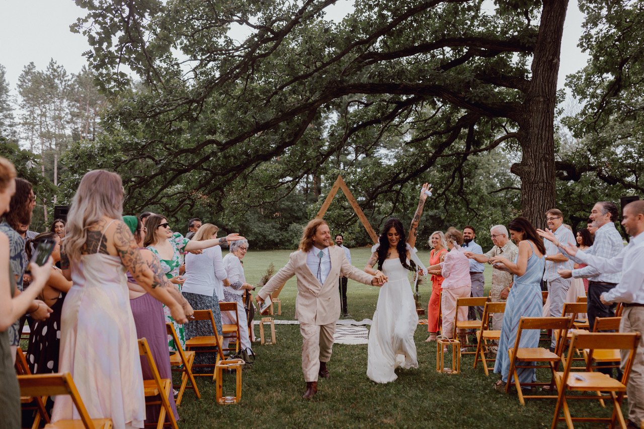 MCHENRY-WEDDING-PHOTOGRAPHY-BY-MEGAN-SAUL-PHOTOGRAPHY-CEREMONY (167 of 172).jpeg