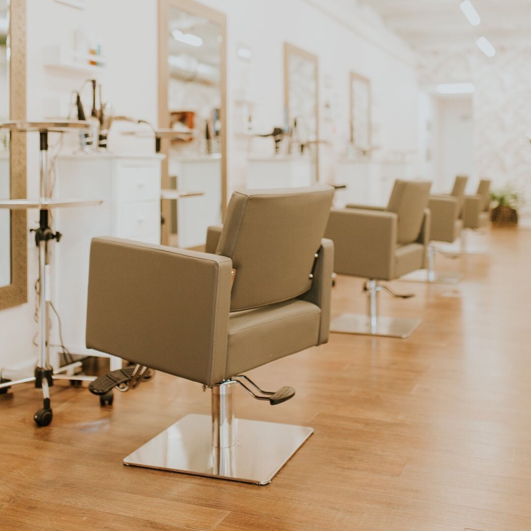 The sacred space where friendships are built ~
To us, it's not just about creating the next edgy hairstyle or that perfect beachy blonde, but to actually serve our clients &mdash; to be a friend, to laugh with them, and to boost their confidence.
Wan