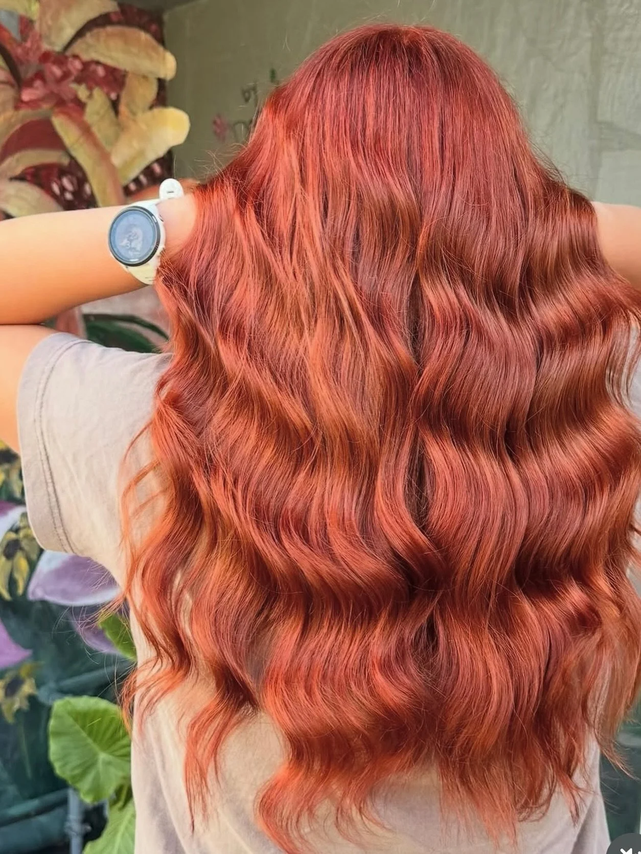 Red Hottt
Feeling spicy? 🌶️ Consider a gorgeous Red-lit Copper

Book a color appointment with our talented stylists on our website, or give us a call at 850-378-8366
.
.
.
#pensacola #downtownpensacola #pensacolahair #pensacolahairstylist #pensacola