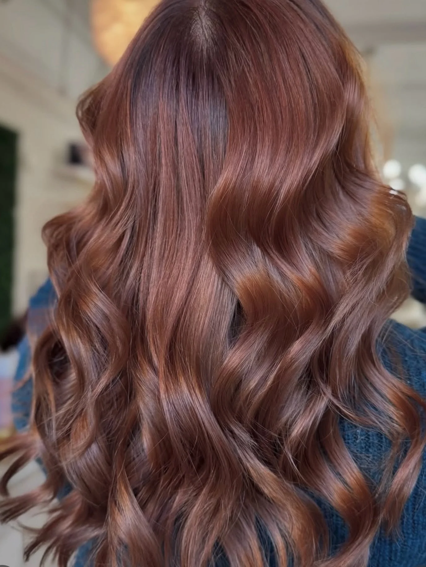 Living in her new Copper Red Era

❤️&zwj;🔥Give us ALL the Reds!!
Book a color appointment with our talented stylists on our website, or give us a call at 850-378-8366
.
.
.
#pensacola #downtownpensacola #pensacolahair #pensacolahairstylist #pensacol