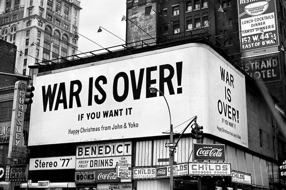 Happy Xmas (War Is Over) by John Lennon - Songfacts