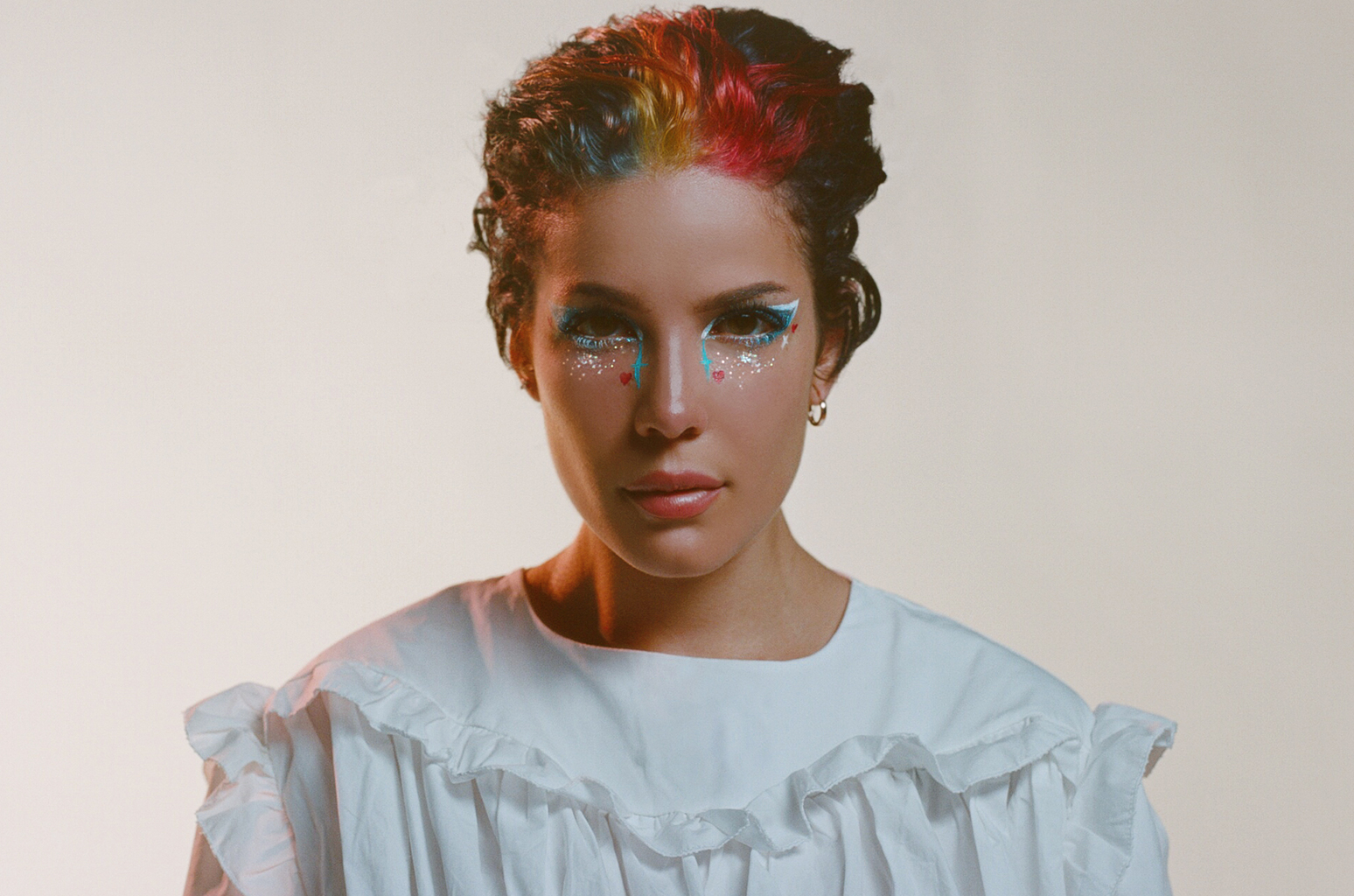 Album Review: Halsey Reveals All on the Perfectly Imperfect 'Manic'