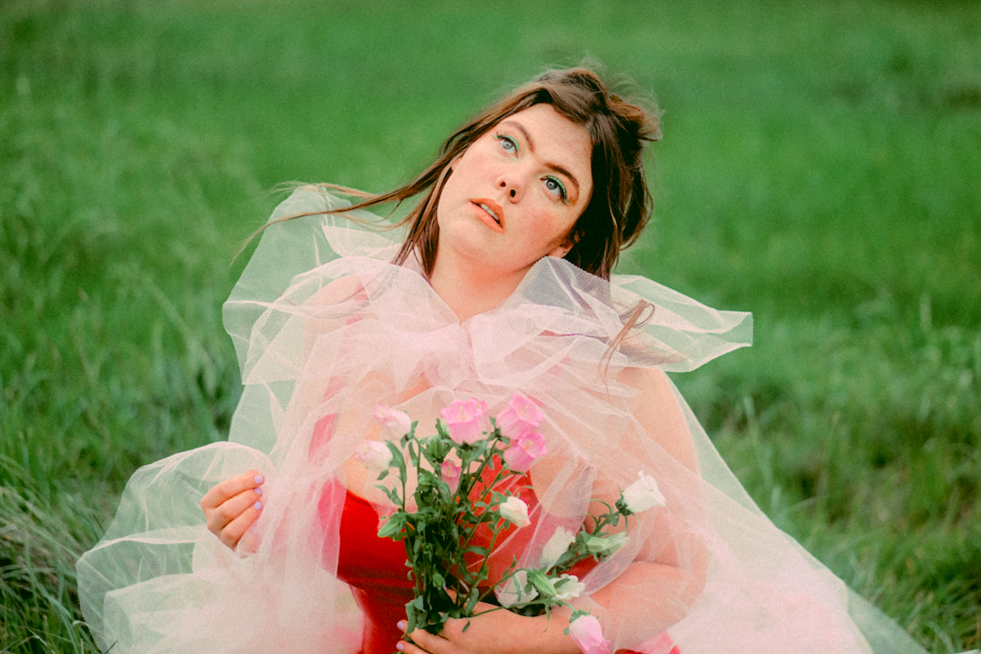 Artist Spotlights: The Wonderful World of Elizabeth
