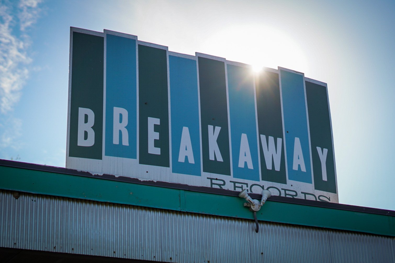  Breakaway Records storefront 