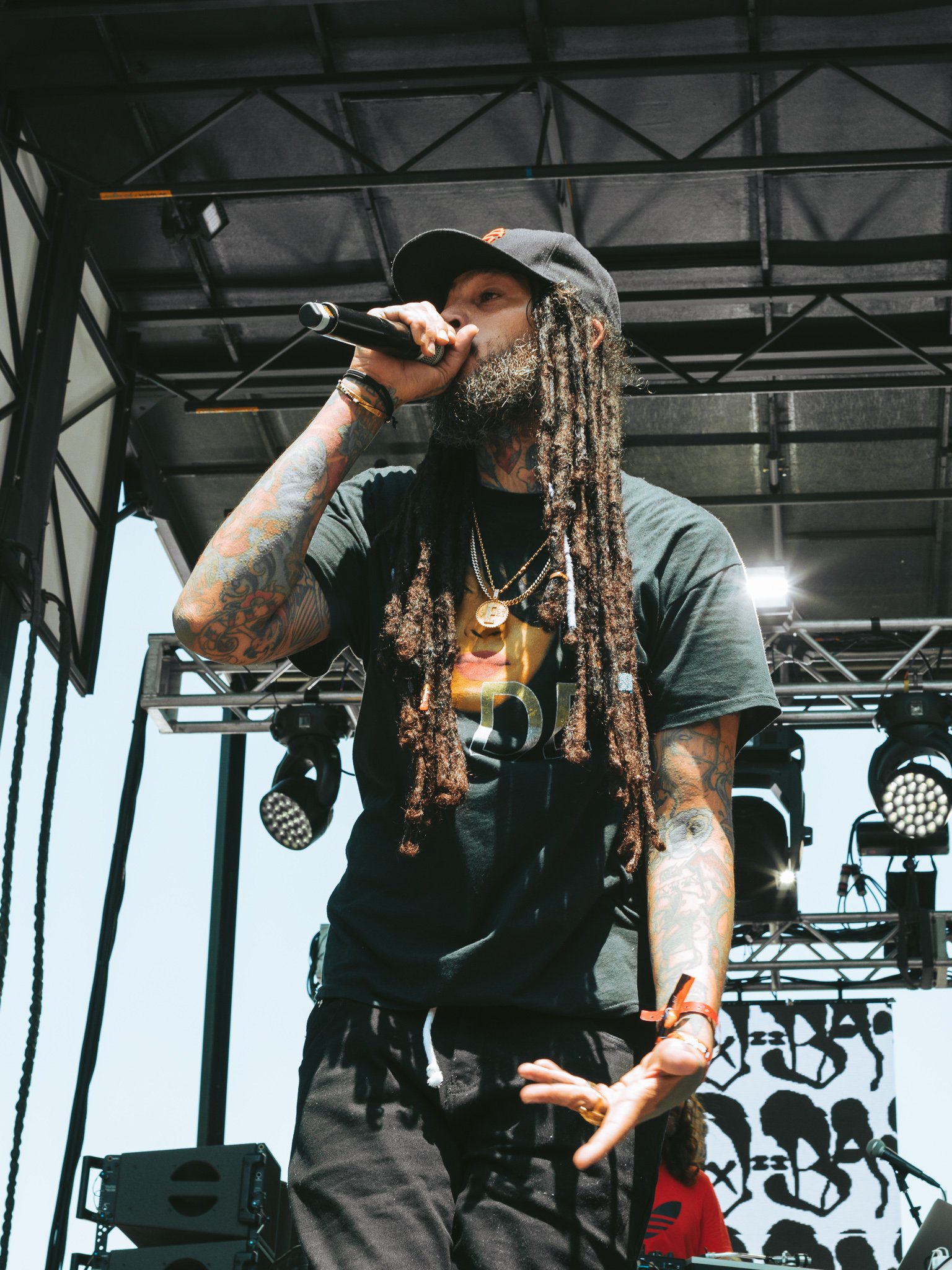  Former Gym Class Heroes lead vocalist Travie McCoy performs classic hits like “Stereo Hearts.” 