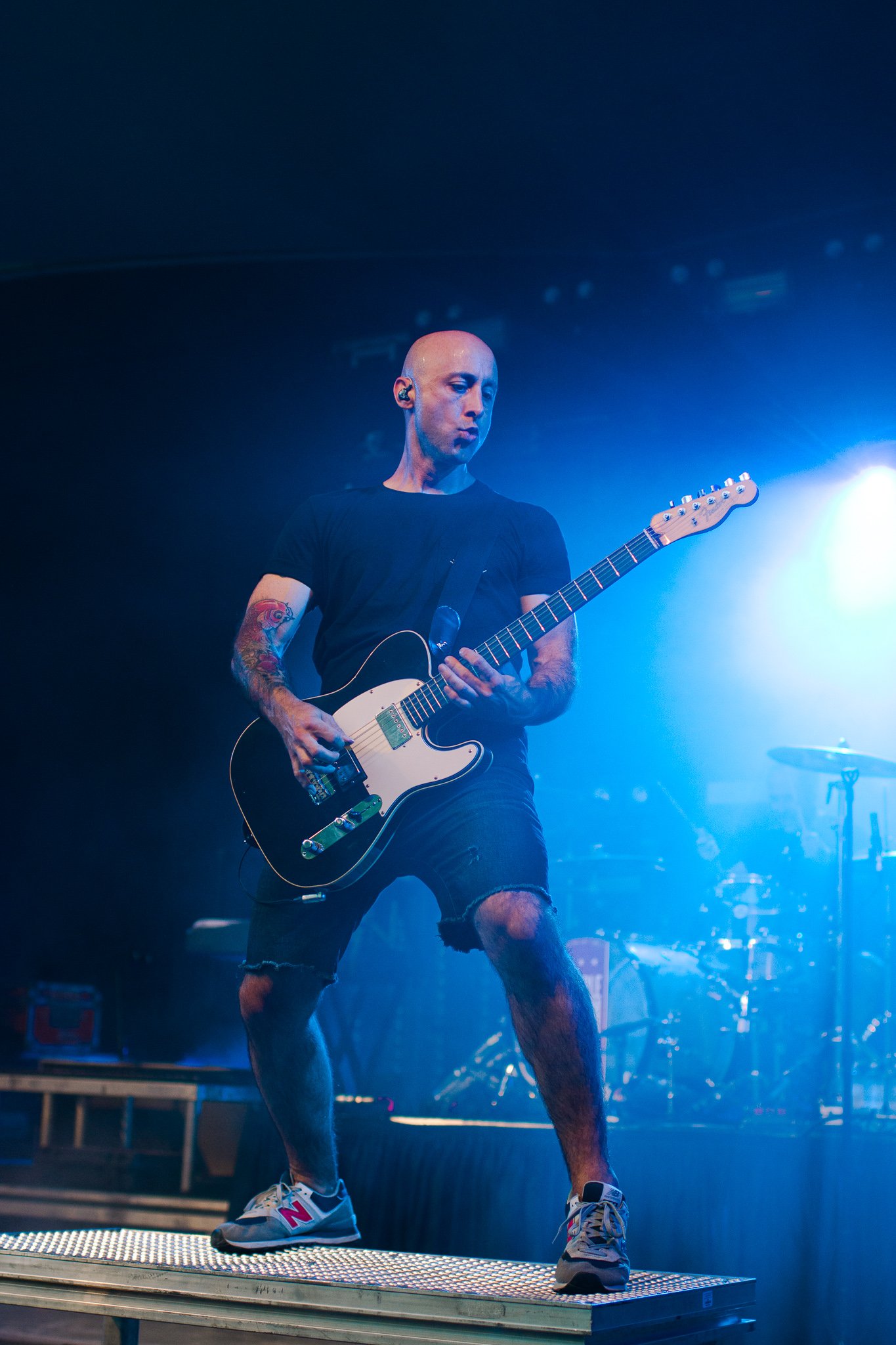  Lead guitarist Jeff Stinco of Simple Plan shows off his skills during “Shut Up!” 