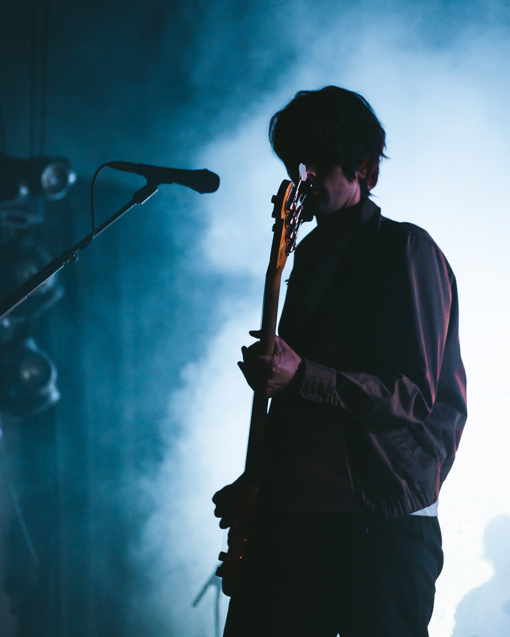  Frontman Dallon Weekes steps out onto the foggy stage. 