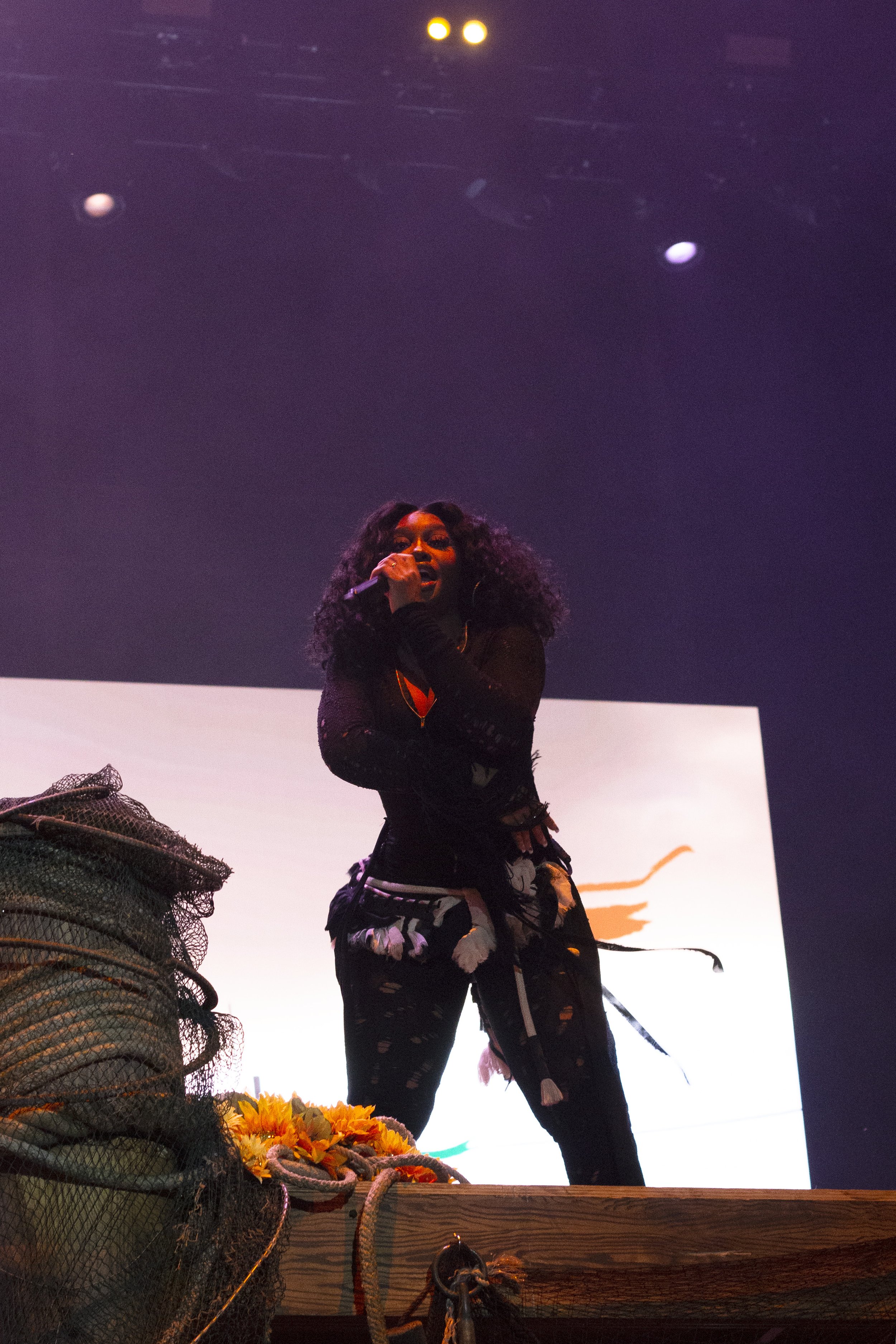  SZA performs at the Honda stage at ACL. 