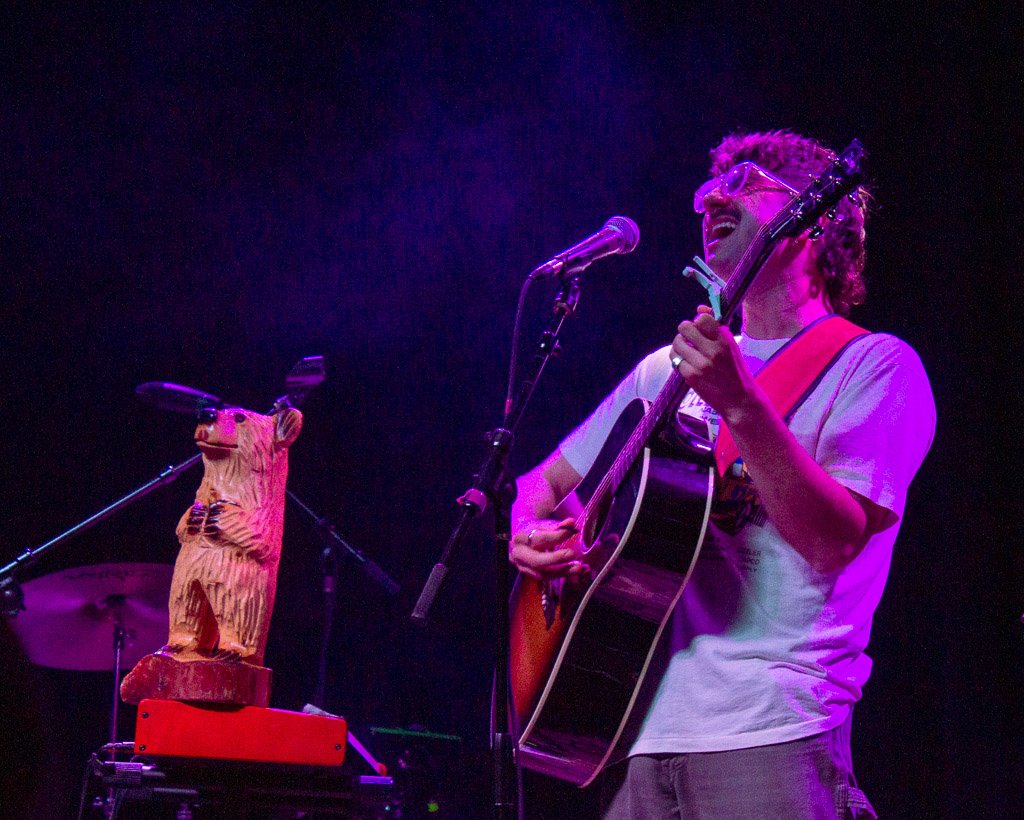  Mikey Ferrari sings his twangy folk tracks alongside his wooden bear, Boss, that has accompanied him throughout the tour. 