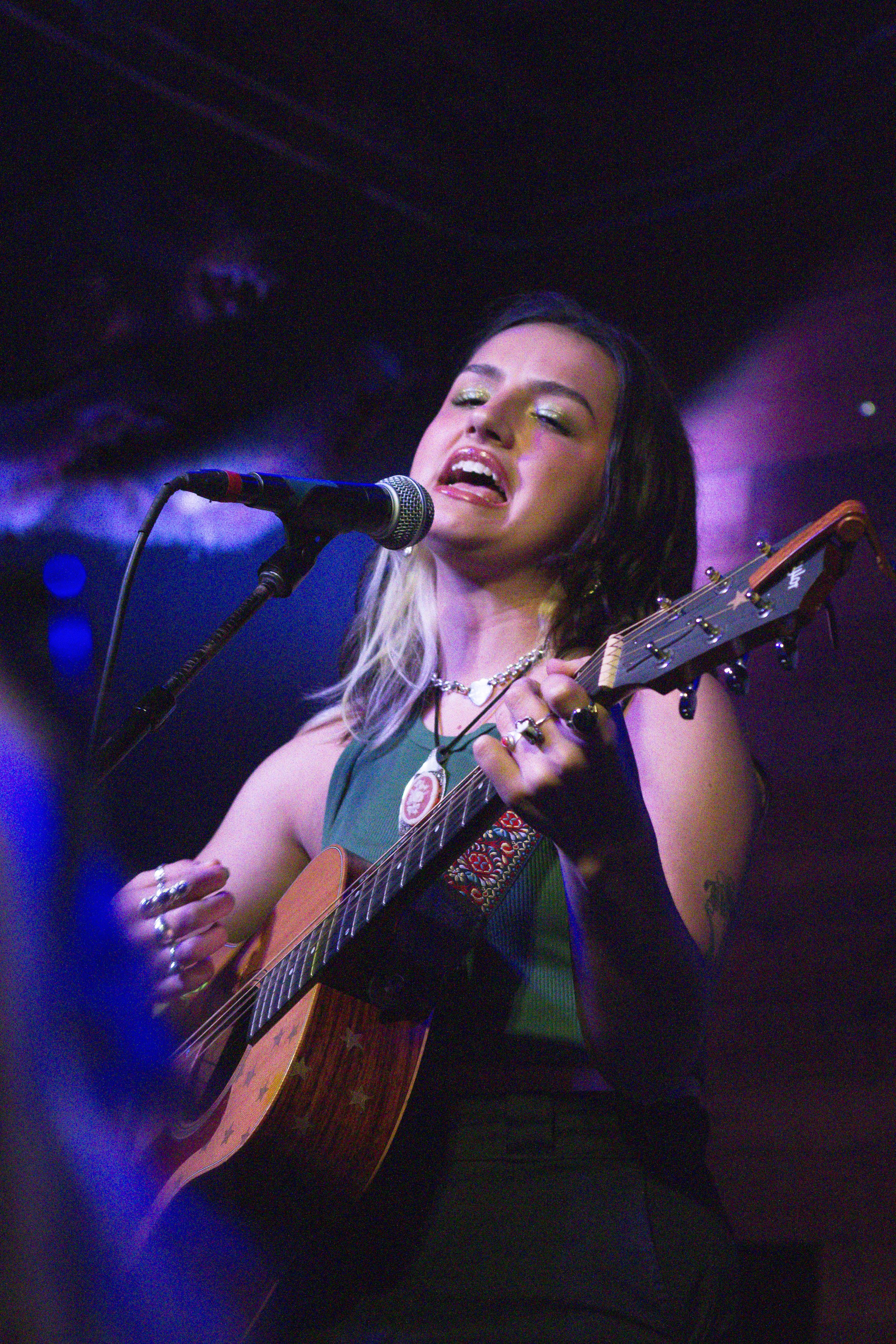  Abby Cates plays an acoustic opening set with a mix of released and unreleased songs. 