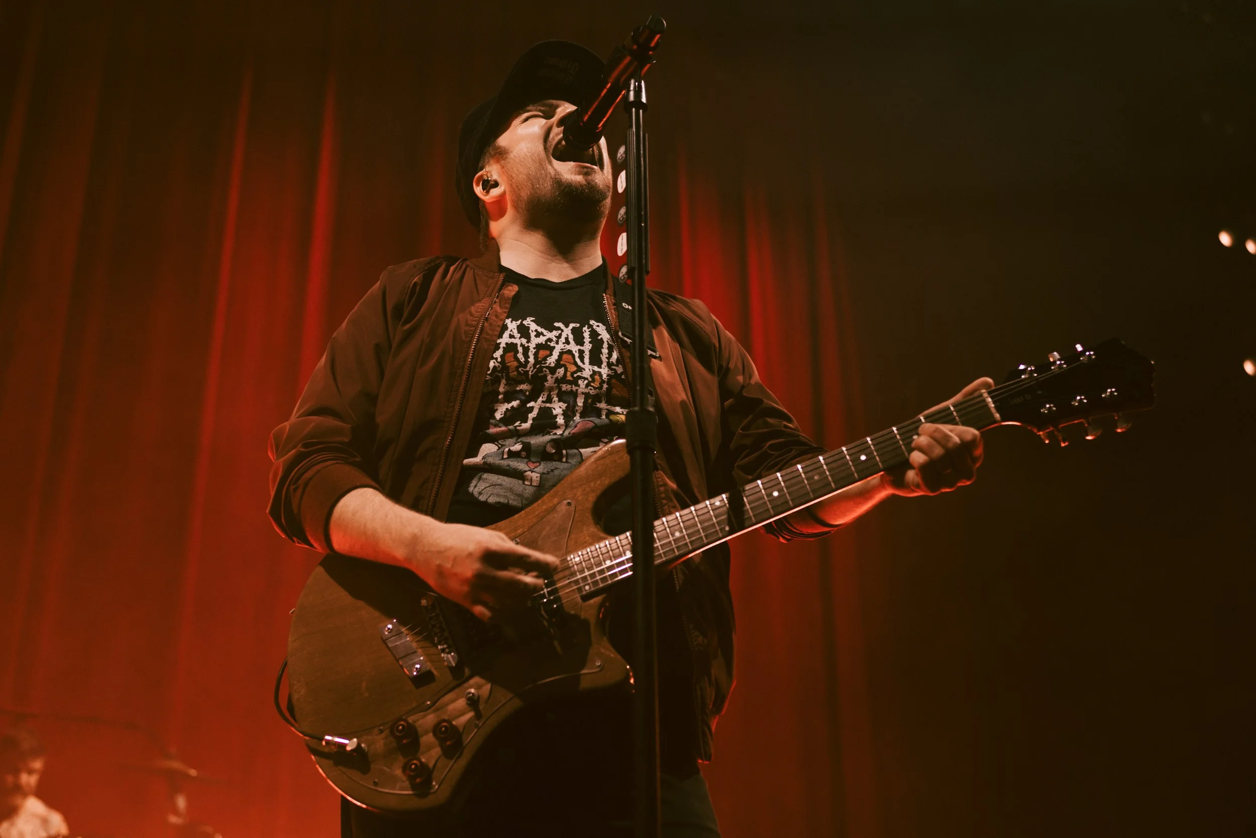 Concert Recap: Fall Out Boy, Jimmy Eat World, The Maine, and Daisy Grenade at Moody Center