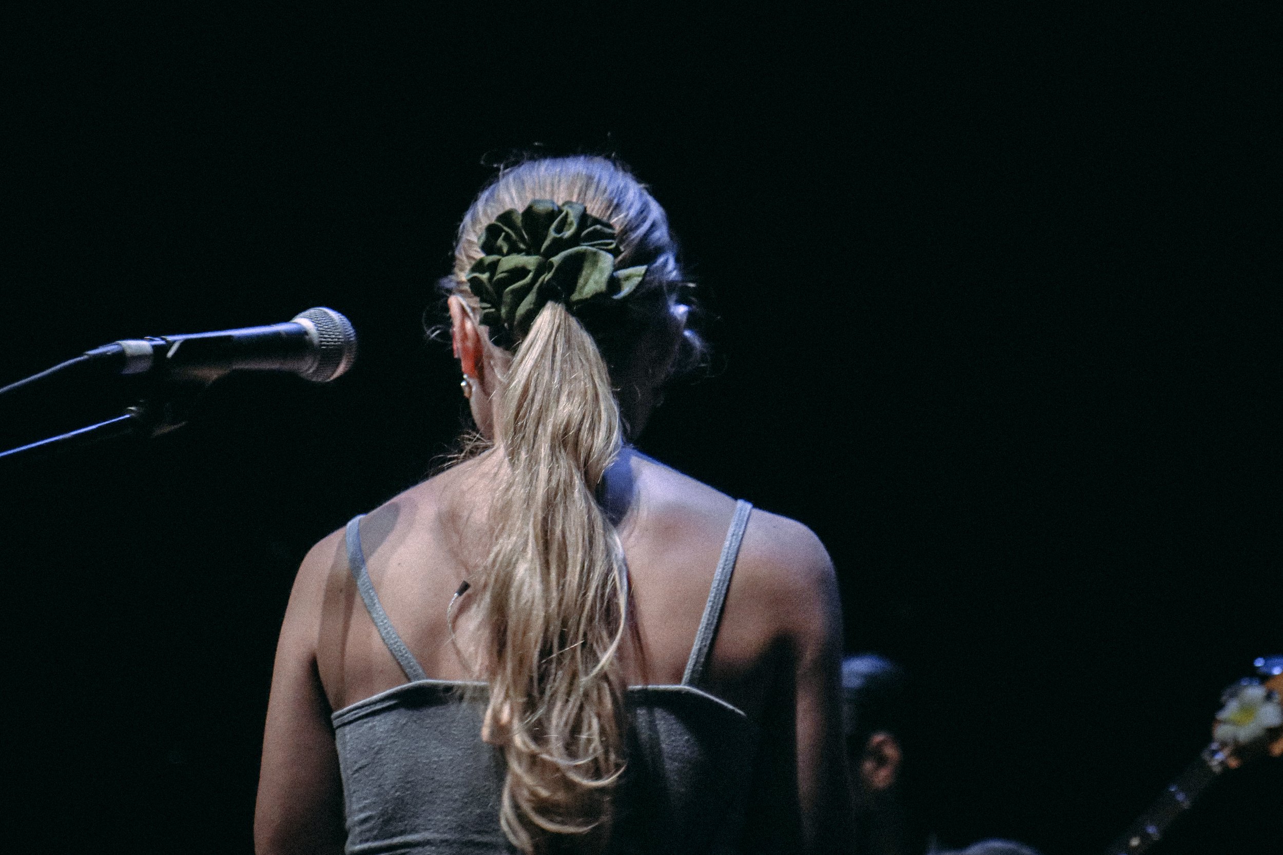 Concert Recap: Alice Phoebe Lou at ACL Live Moody Theater