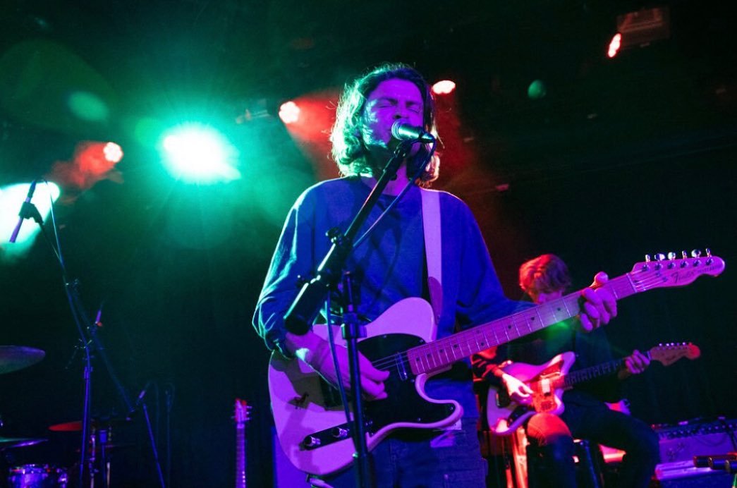 Feeling dreamy after the mesmerizing sounds of @horsejumperoflove&rsquo;s latest slowcore set at Parish. ☁️🌙 Bring on the cozy October vibes and check out our concert review, written by Julianna Riccioli! 🍂✨