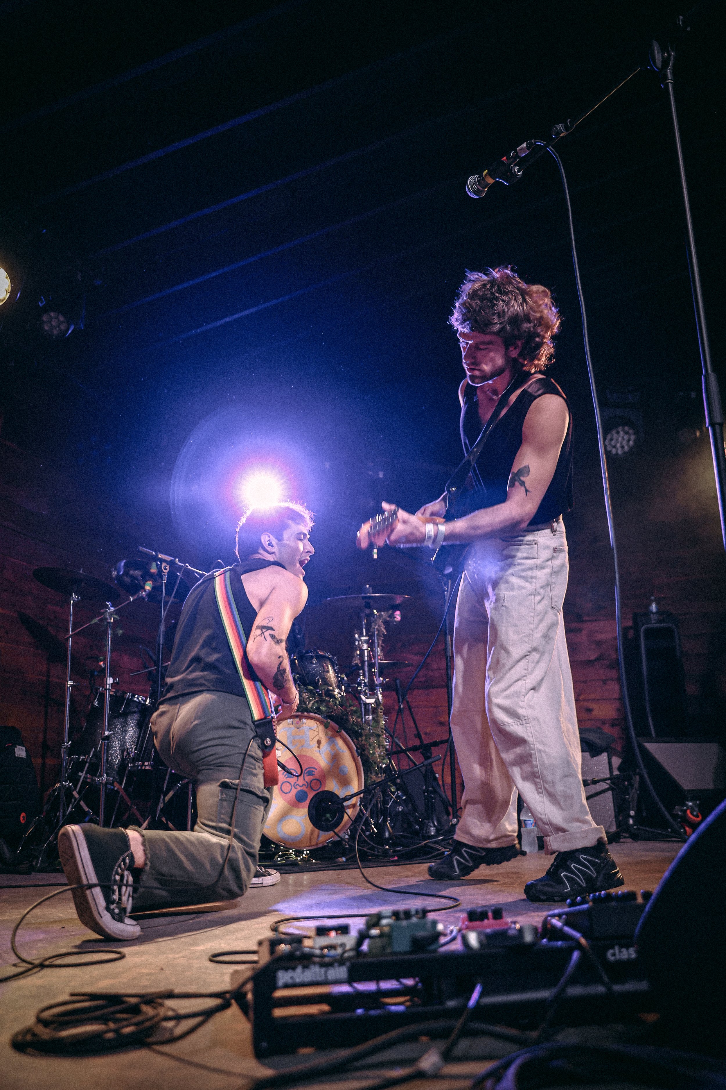  The Moss rocks out to its most recent single “Alive.” 