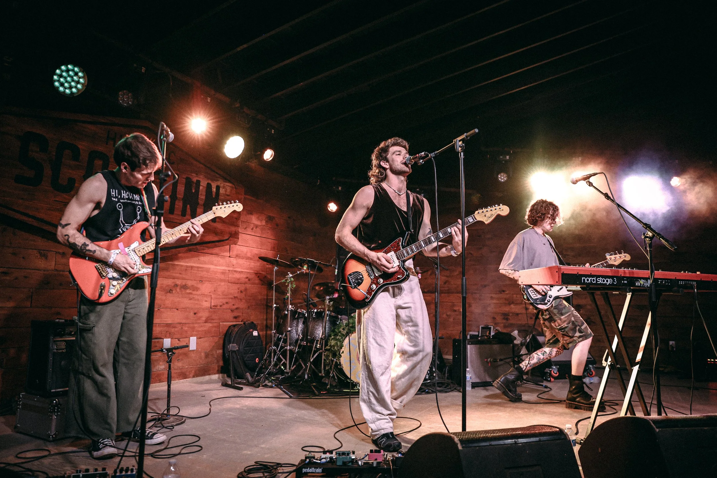 Concert Recap: The Moss at Austin’s Historic Scoot Inn