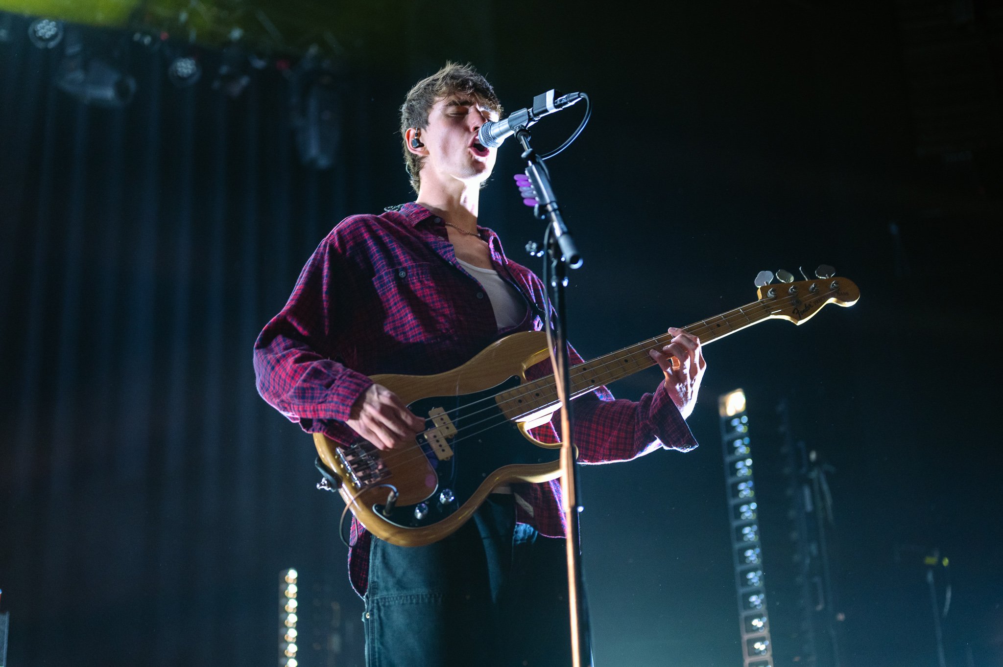 The lights flash as the energy rises during “Tooth Fairy.”