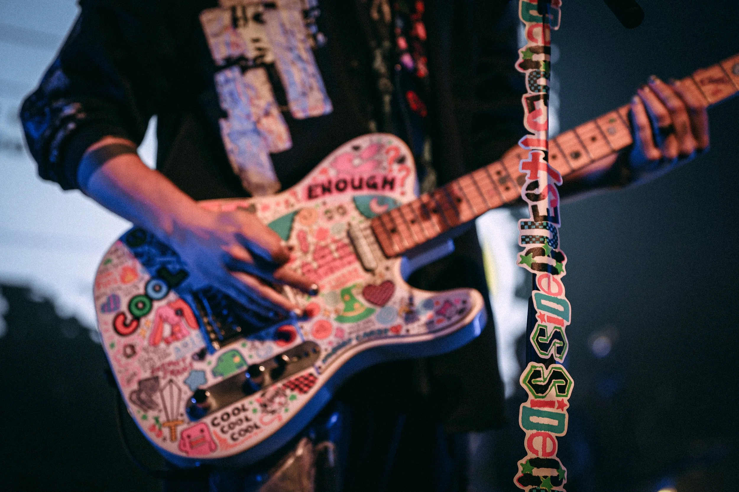  Clifford takes the stage at the Fonda with his debut single “cool.” 