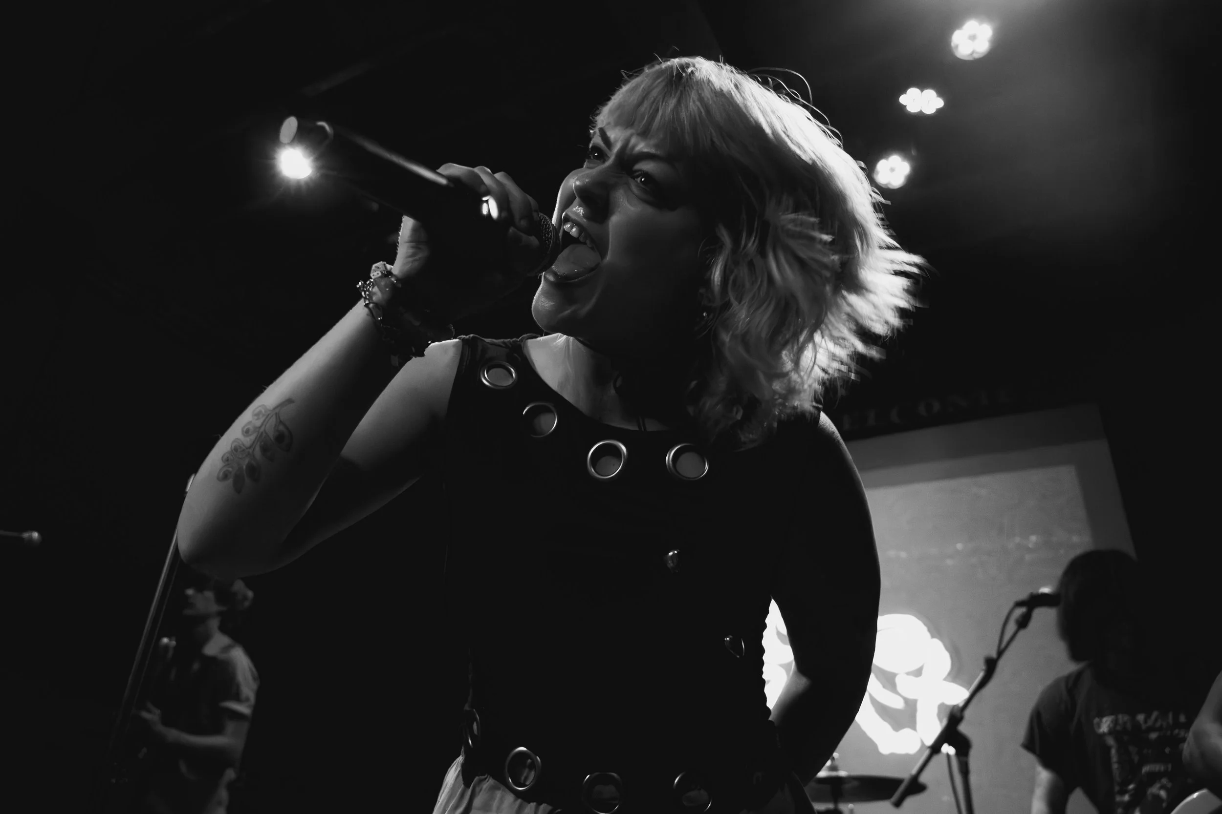  Chelsea Rifkin, wilt’s lead vocalist, excites the crowd with her electric performance of tunes like “she wants me too” from the band’s self-titled debut EP. 