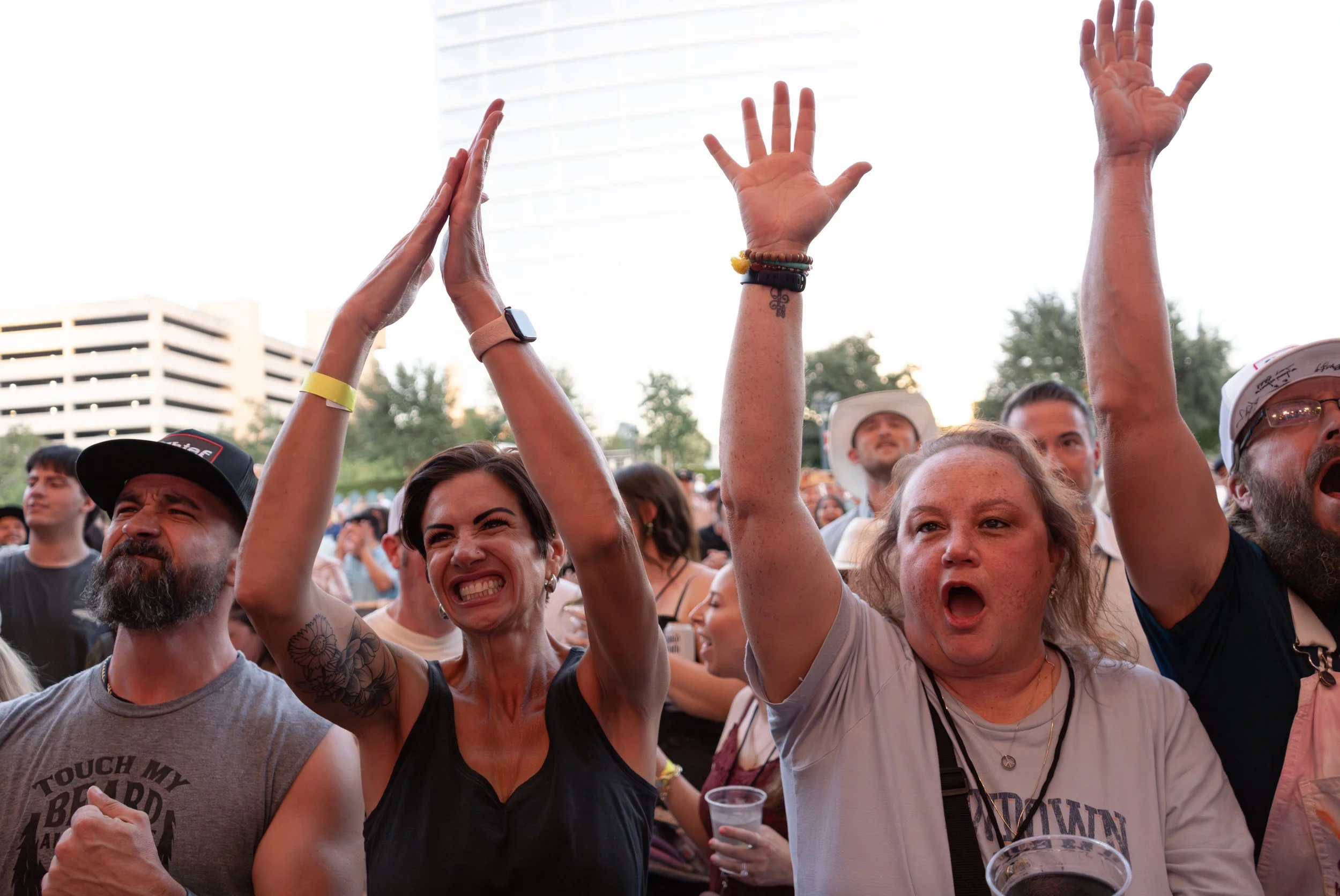 Audience members clap and cheer for Dexter and the Moonrocks after its performance of "Where I Steer.”