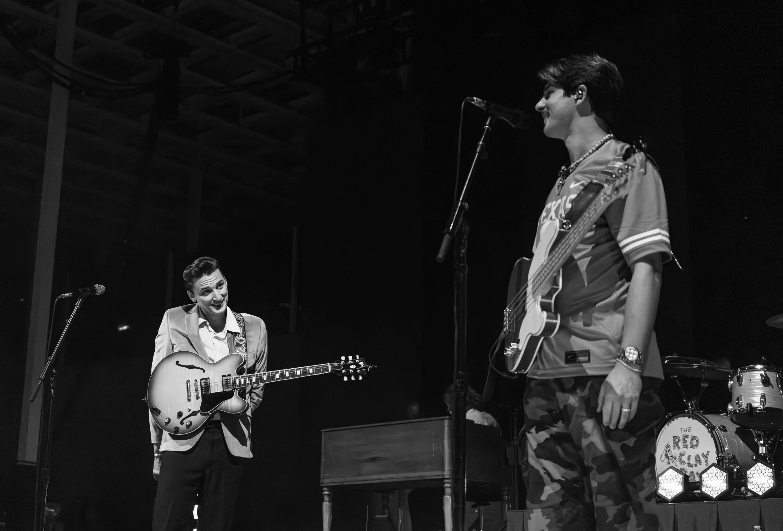 Coleman smiles and says, “Well I guess you can’t say we’re faking stuff up here,” to the crowd after Bishop started playing “Stone’s Throw,” instead of “Ramblin’” during their performance.