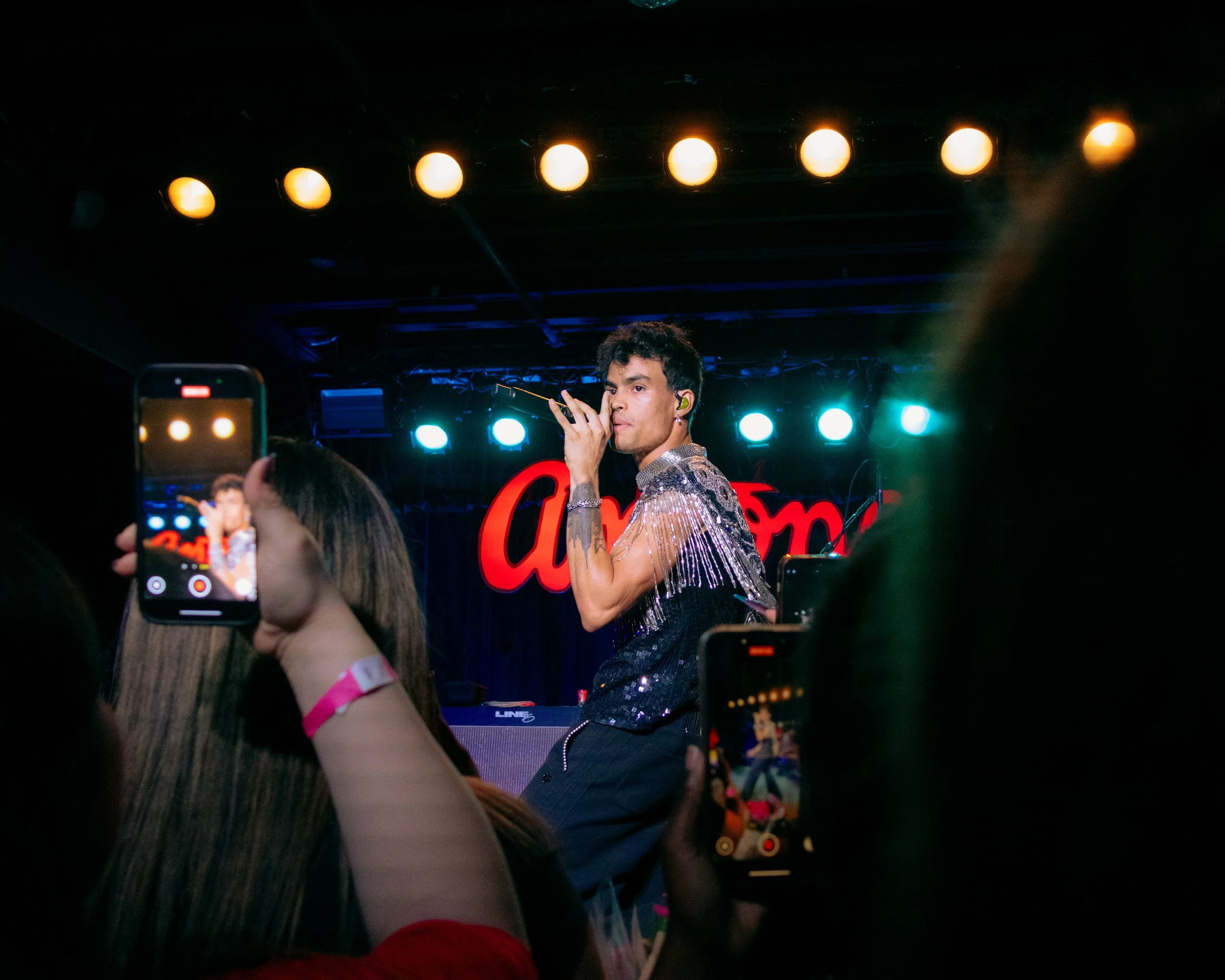  Honoret dances through a&nbsp; performance of his 2000s R&amp;B style song “Never Sold.” 