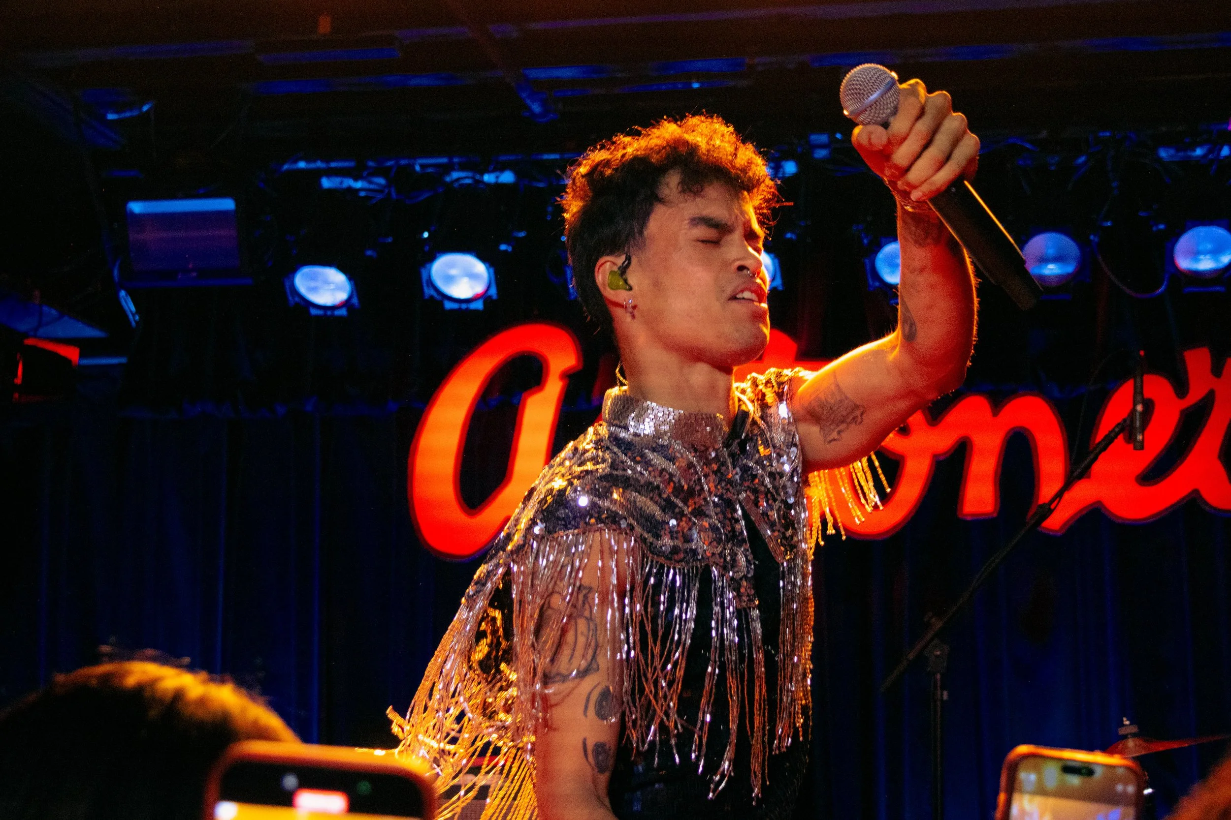  Honoret dances through a&nbsp; performance of his 2000s R&amp;B style song “Never Sold.” 