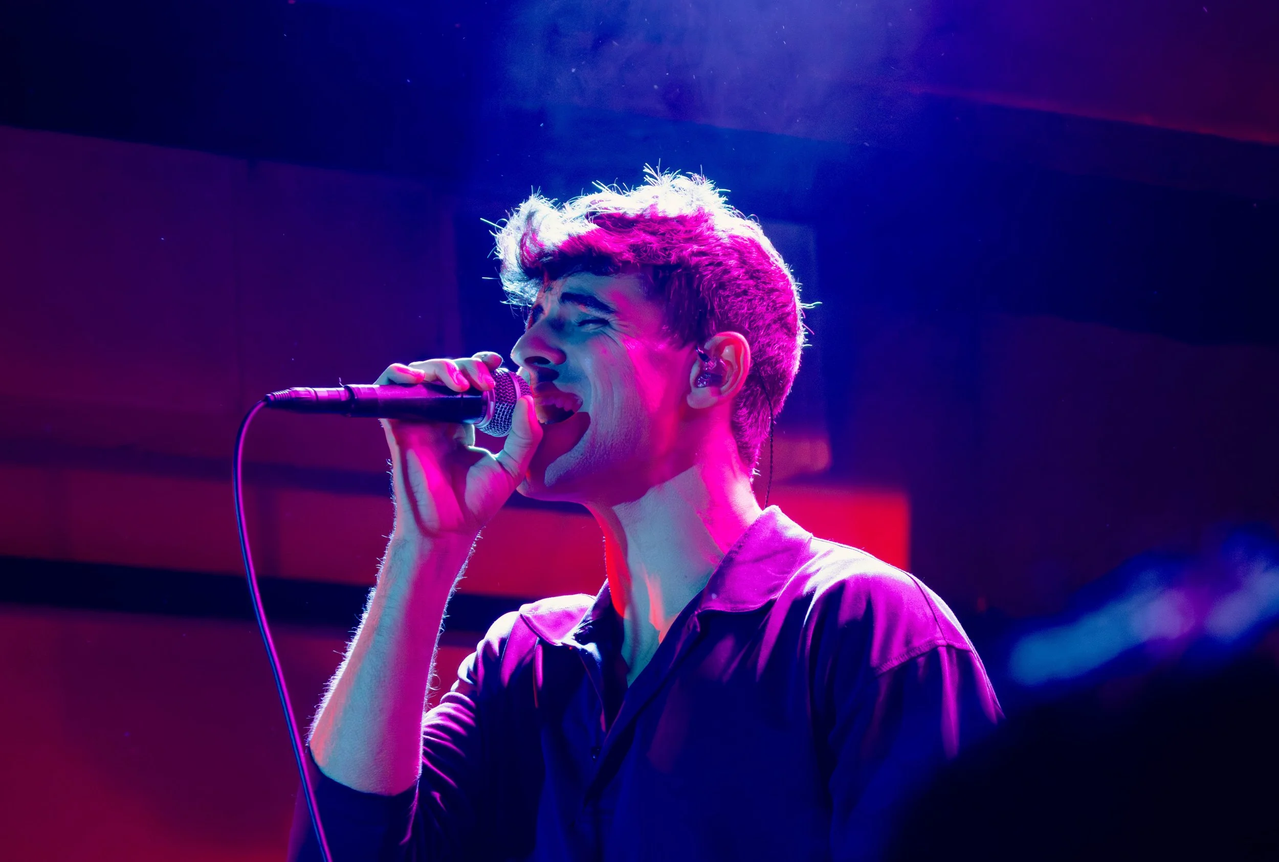  Lead singer Jack Gilinsky sings “Lotta Love”from Jack &amp; Jack’s first album  A Good Friend is Nice . 